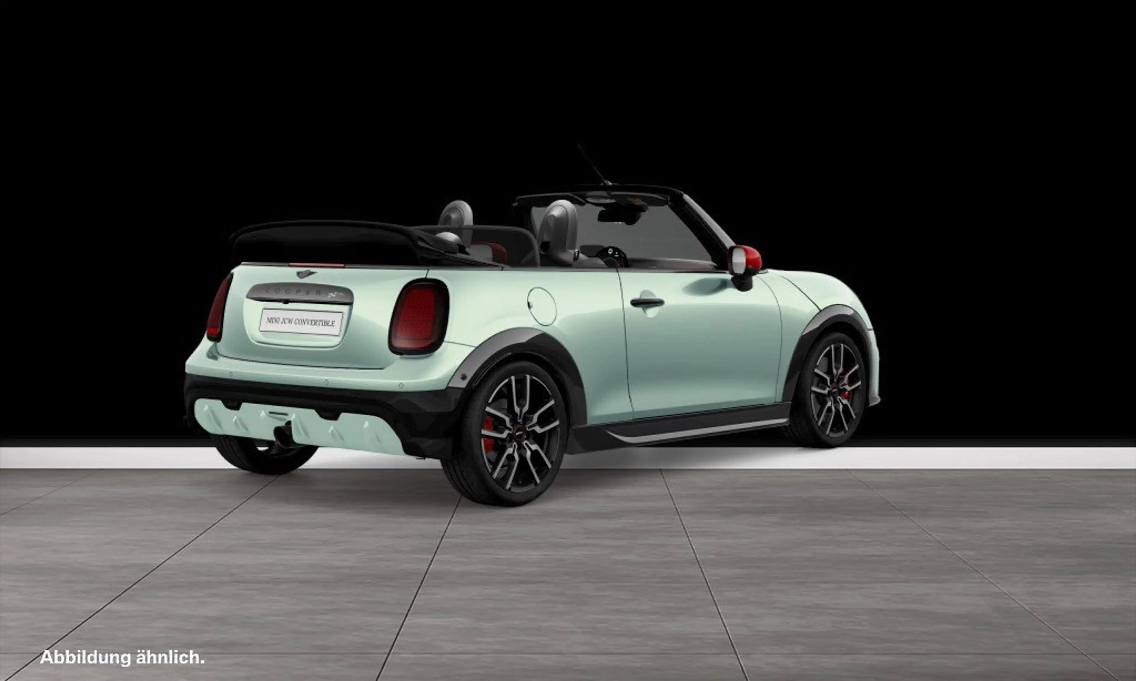 MINI John Cooper Works Cabrio John Cooper Works Cabrio Harman/K. Head-Up Driving — photo 3