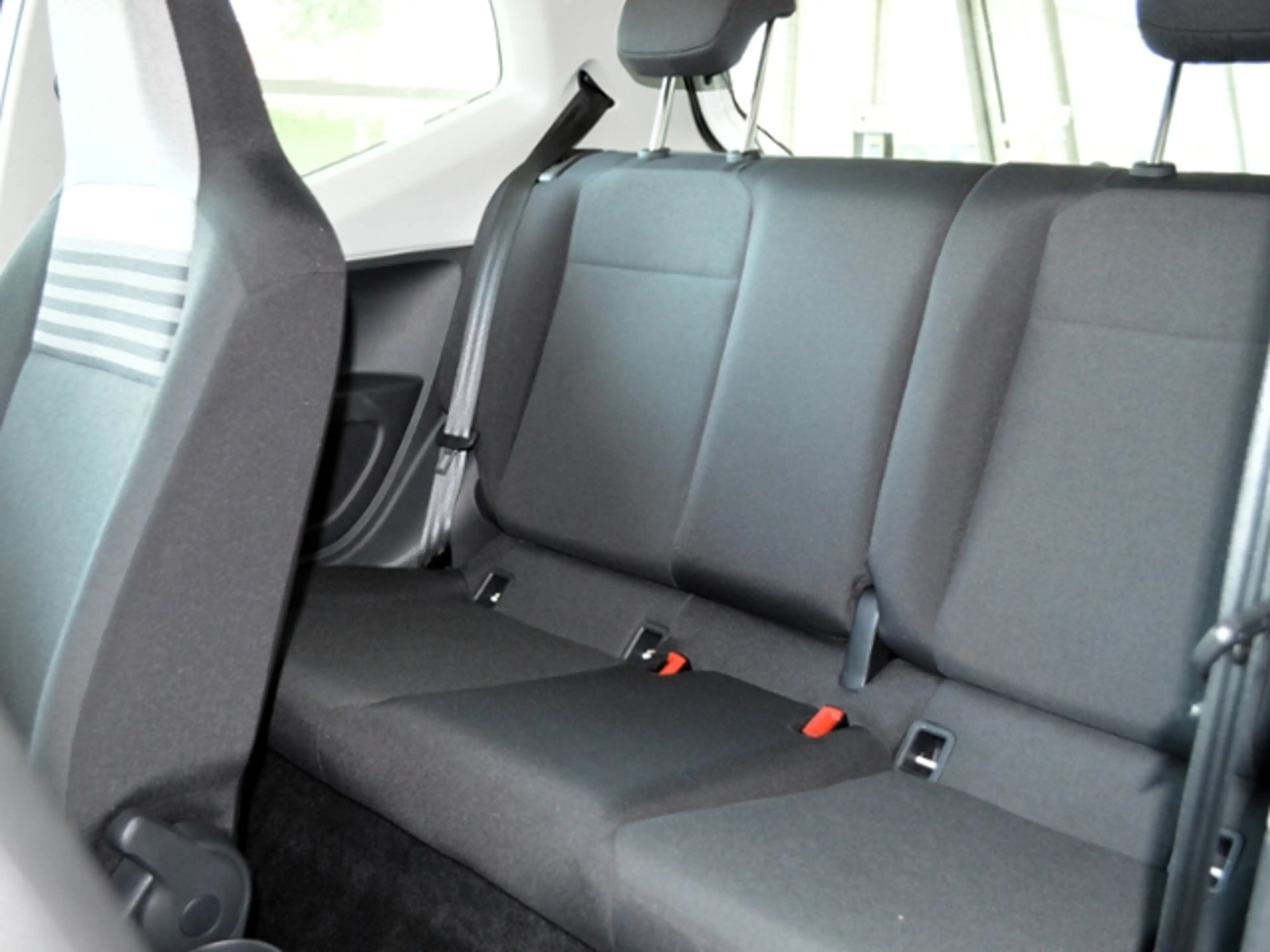 Volkswagen up! 1,0 Move KLIMA M+M DOCK — photo 9