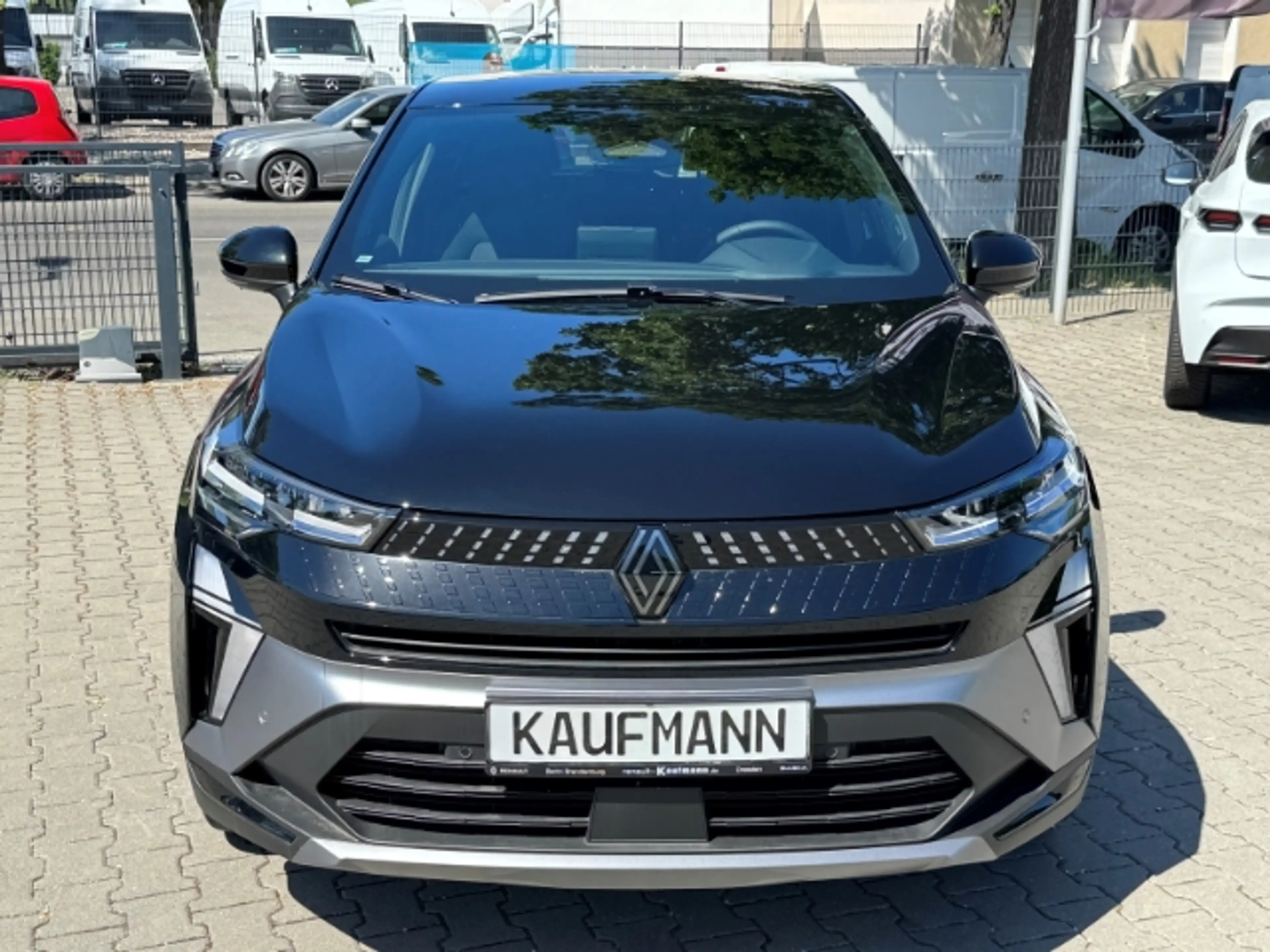 Renault Captur 160 E-Tech Full Hybrid Esprit Alpine 1.8 EU6e — photo 4