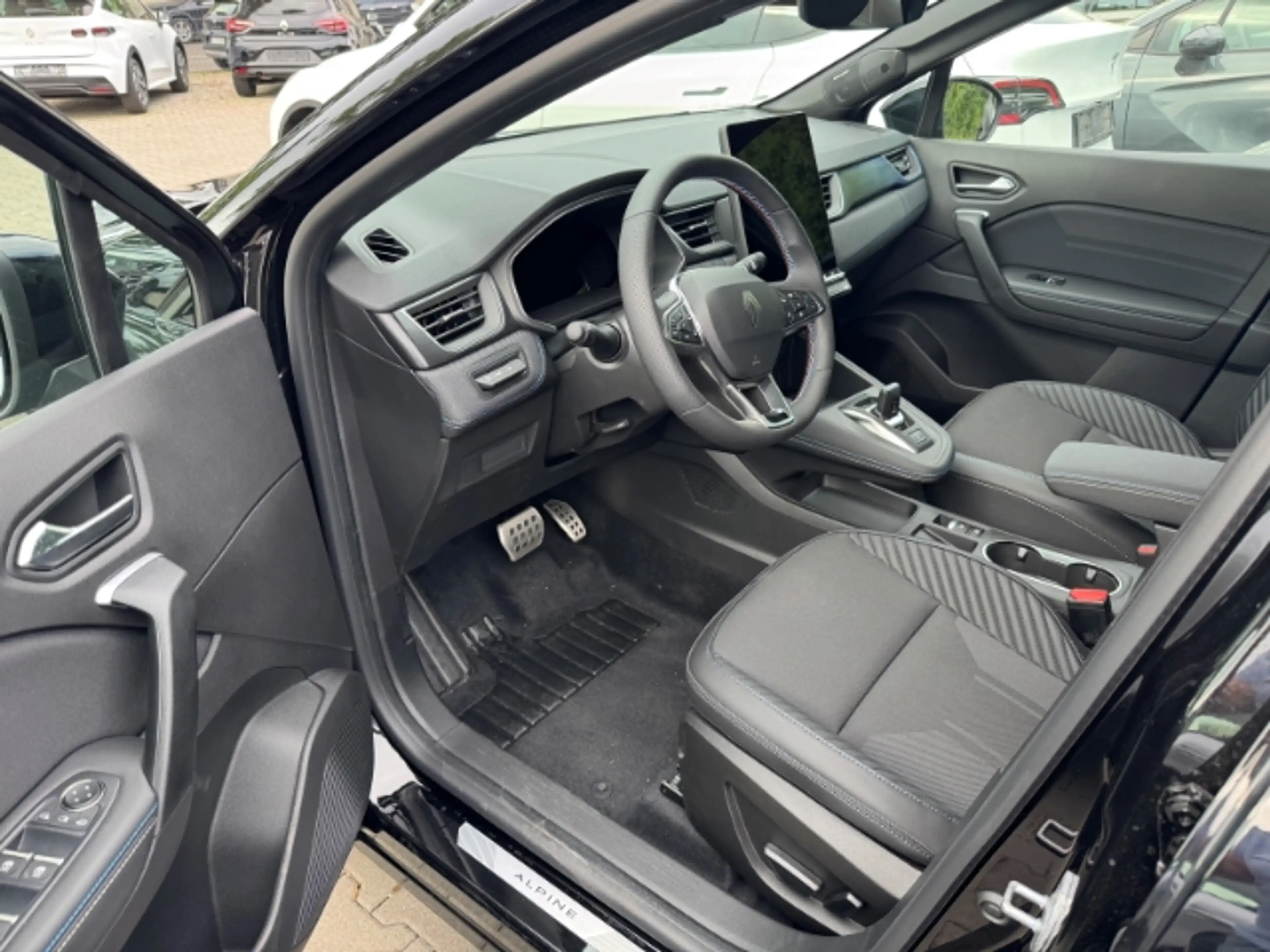 Renault Captur 160 E-Tech Full Hybrid Esprit Alpine 1.8 EU6e — photo 18