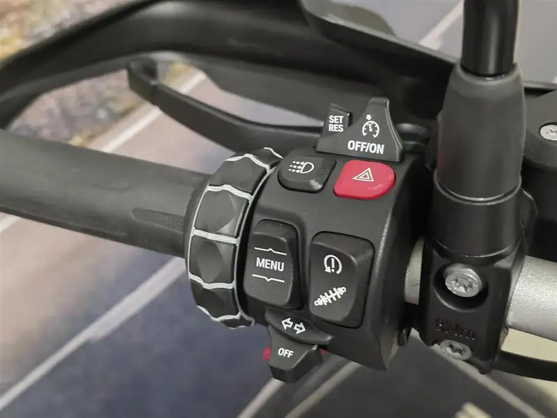 BMW R 1250 R - foto 4