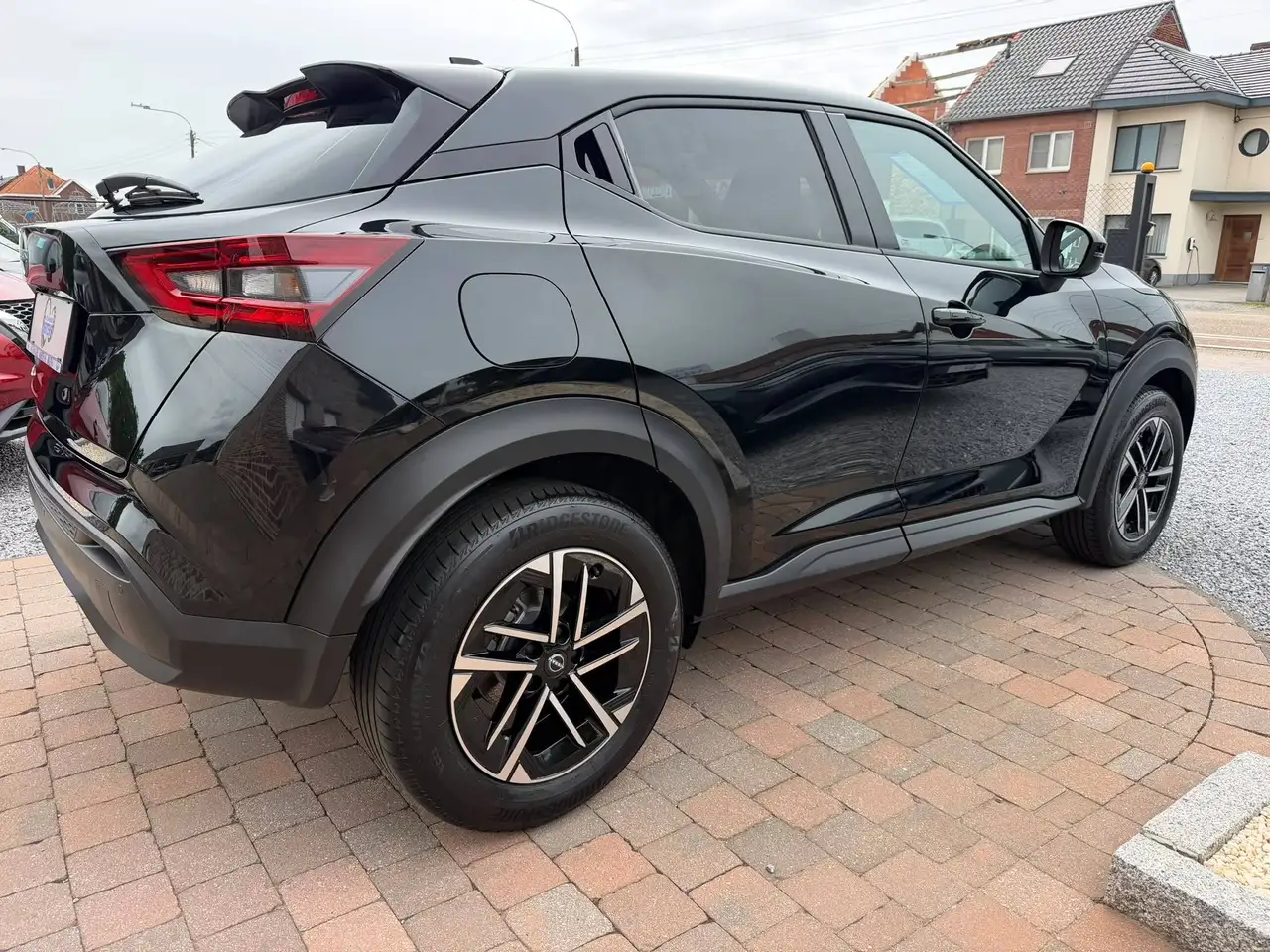 Nissan Juke 1.0 DIG-T 114PK DCT N-Connecta + COLD/PACK + NAV NIEUW 0KM, миниатюра 4