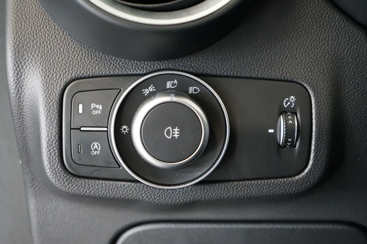 Alfa Romeo Stelvio 2021 — фото 14
