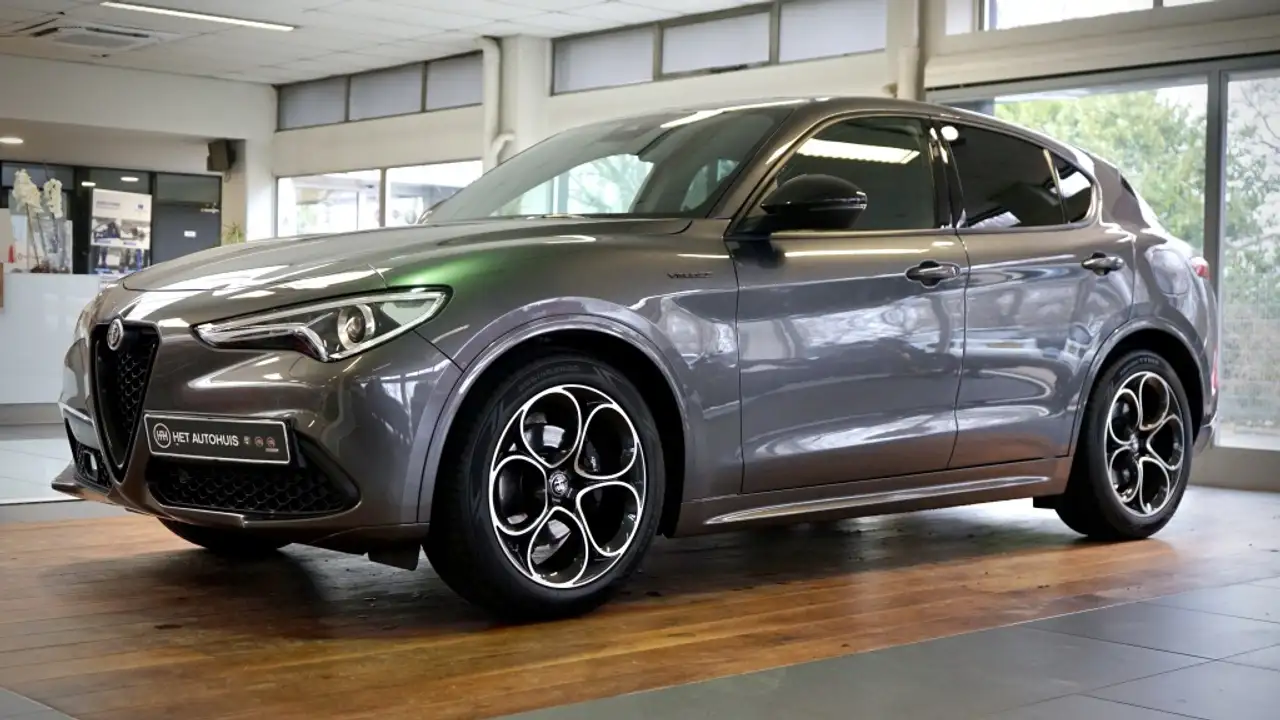 Alfa Romeo Stelvio 2021