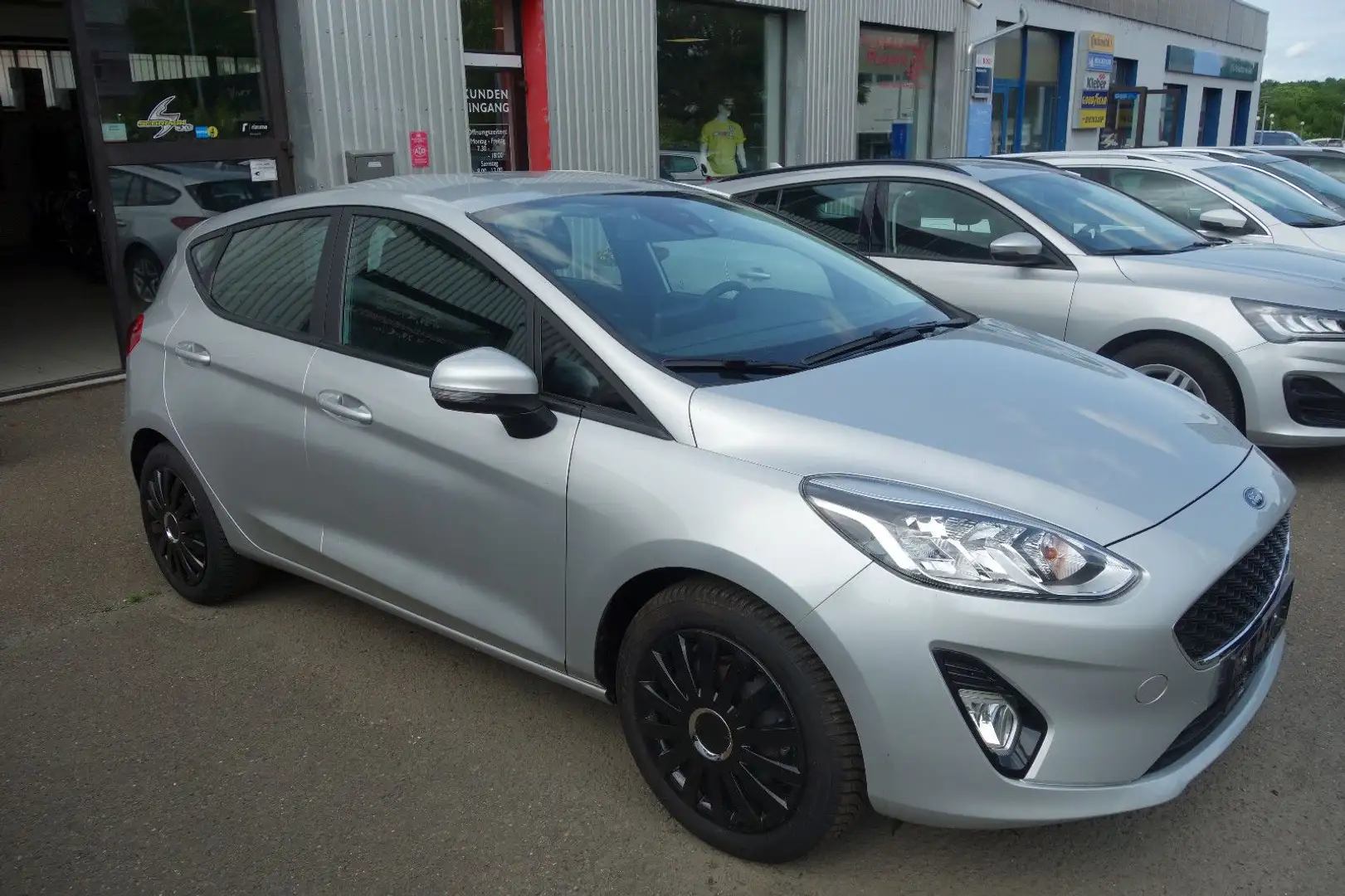 Ford Fiesta 1,5 TDCI Cool & Connect Navi PDC Argent - 2