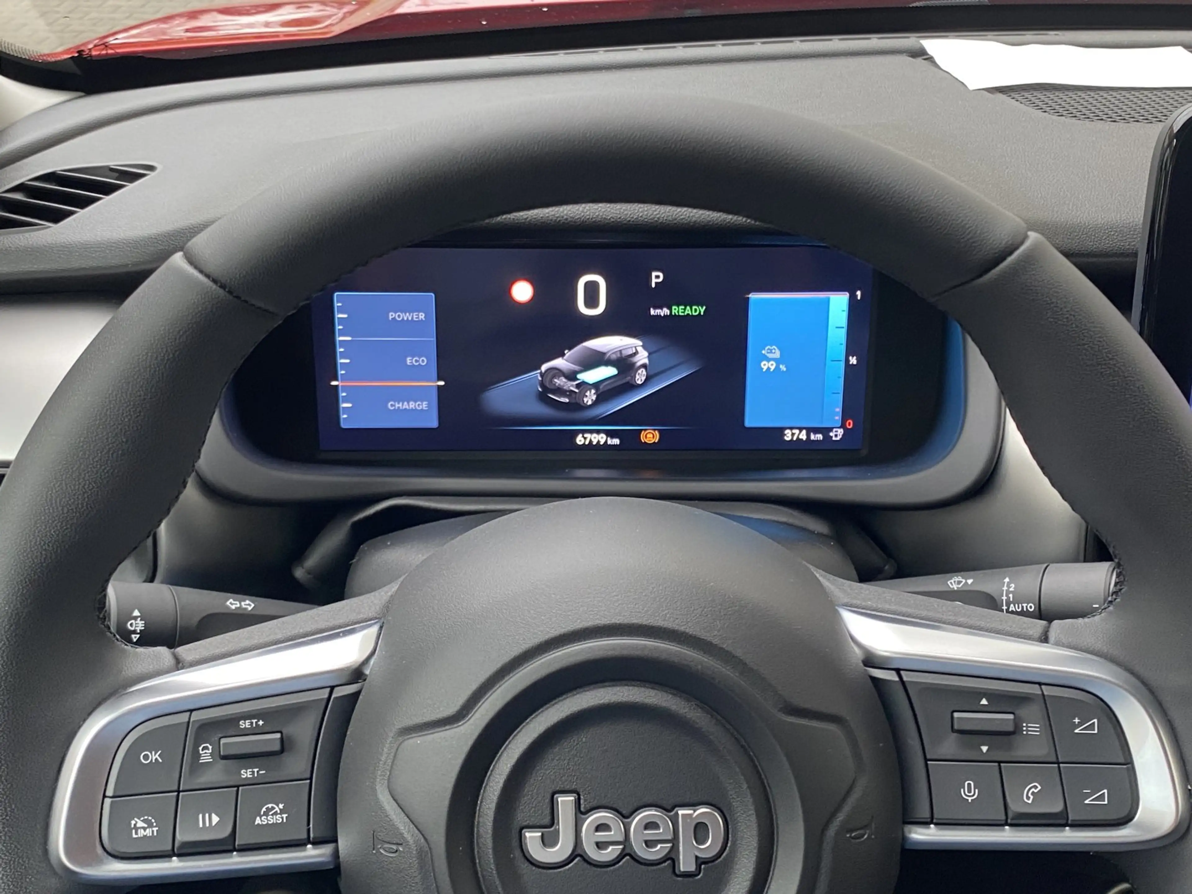 Jeep Avenger Elektro Altitude 54 kWh ACC Shz Tmat Alu17 CarPlay — photo 11