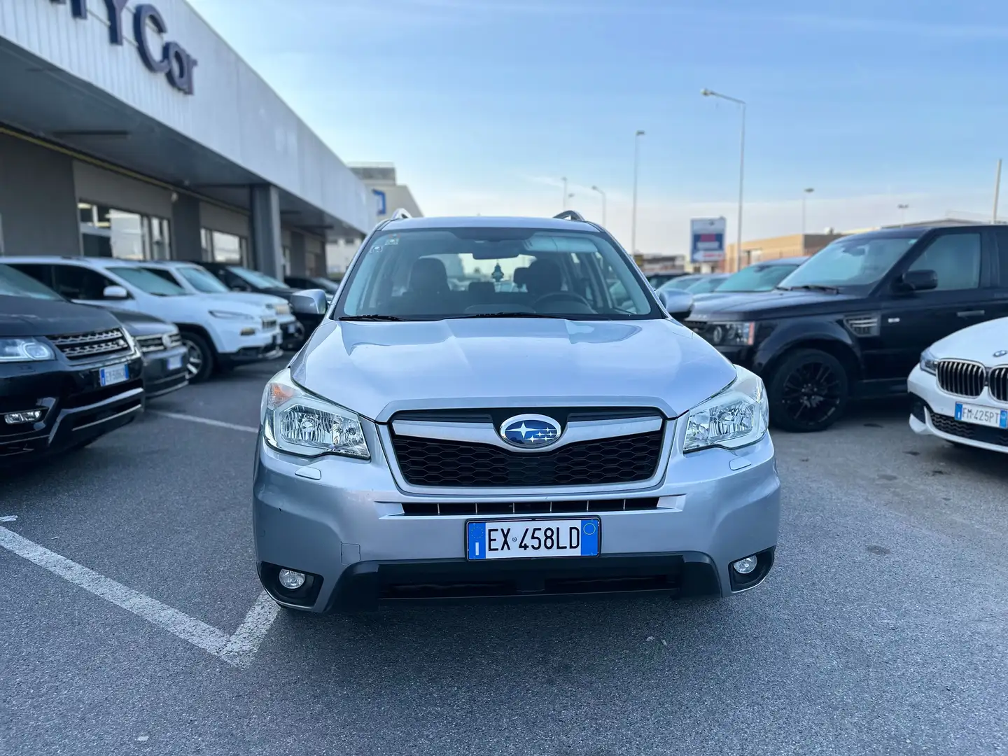 Subaru Forester Forester 2.0d / Gris - 2