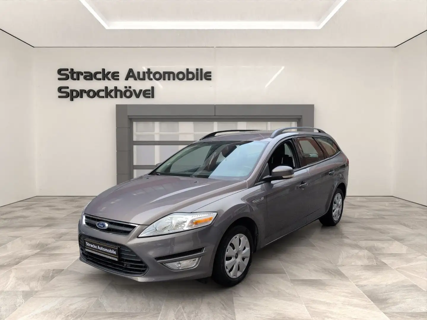 Ford Mondeo 2.0i Turnier Trend*Scheckheft*TÜV Neu! Marrón - 1