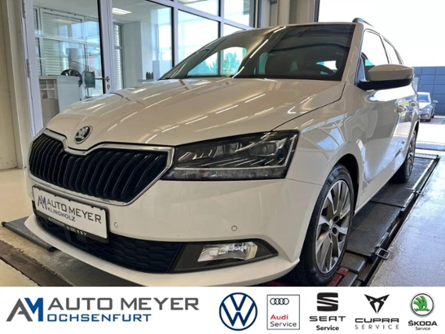 Skoda Fabia Combi CLEVER 1.0 TSI Navi AHK ACC PDC SH Weiß - 1