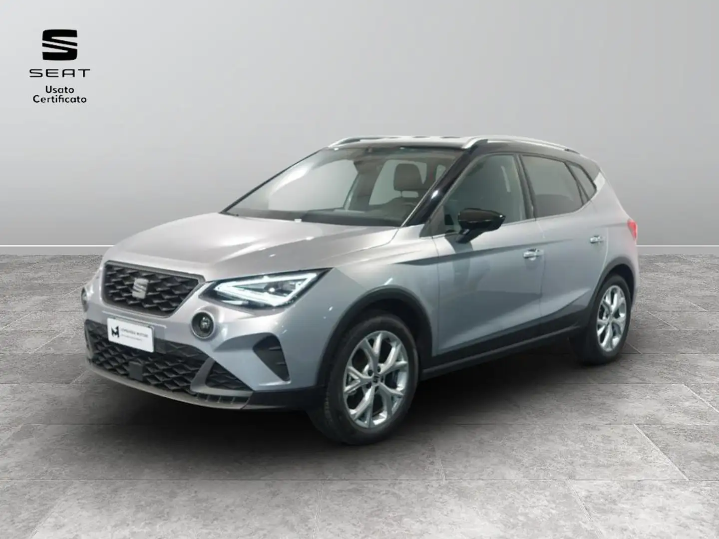 SEAT Arona 1.0 ecotsi FR 95cv Zwart - 1