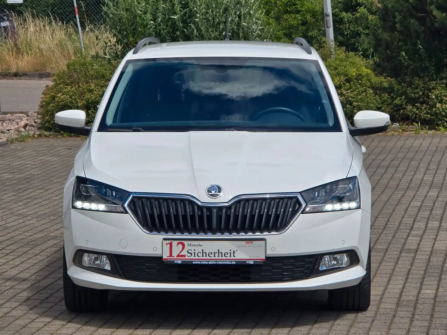 Skoda Fabia 1.0TSI Combi Best of/NAVI/PDC/APPLE C/AHK White - 2
