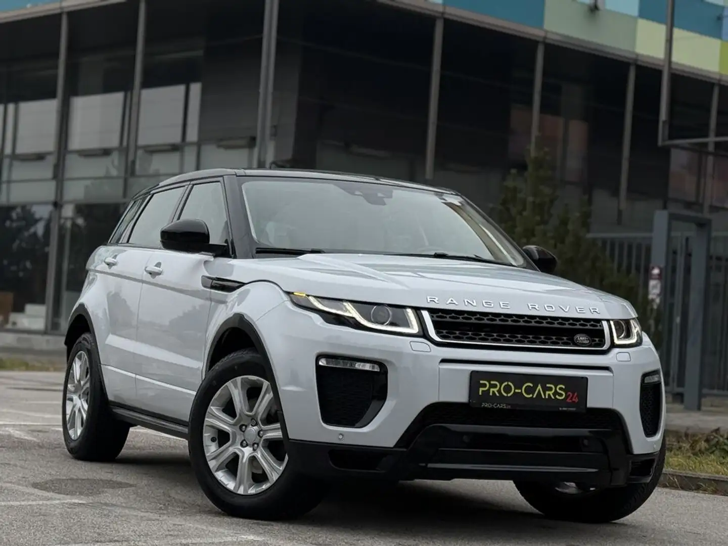 Land Rover Range Rover Evoque // DYNAMIC // GARANTIE // Weiß - 1