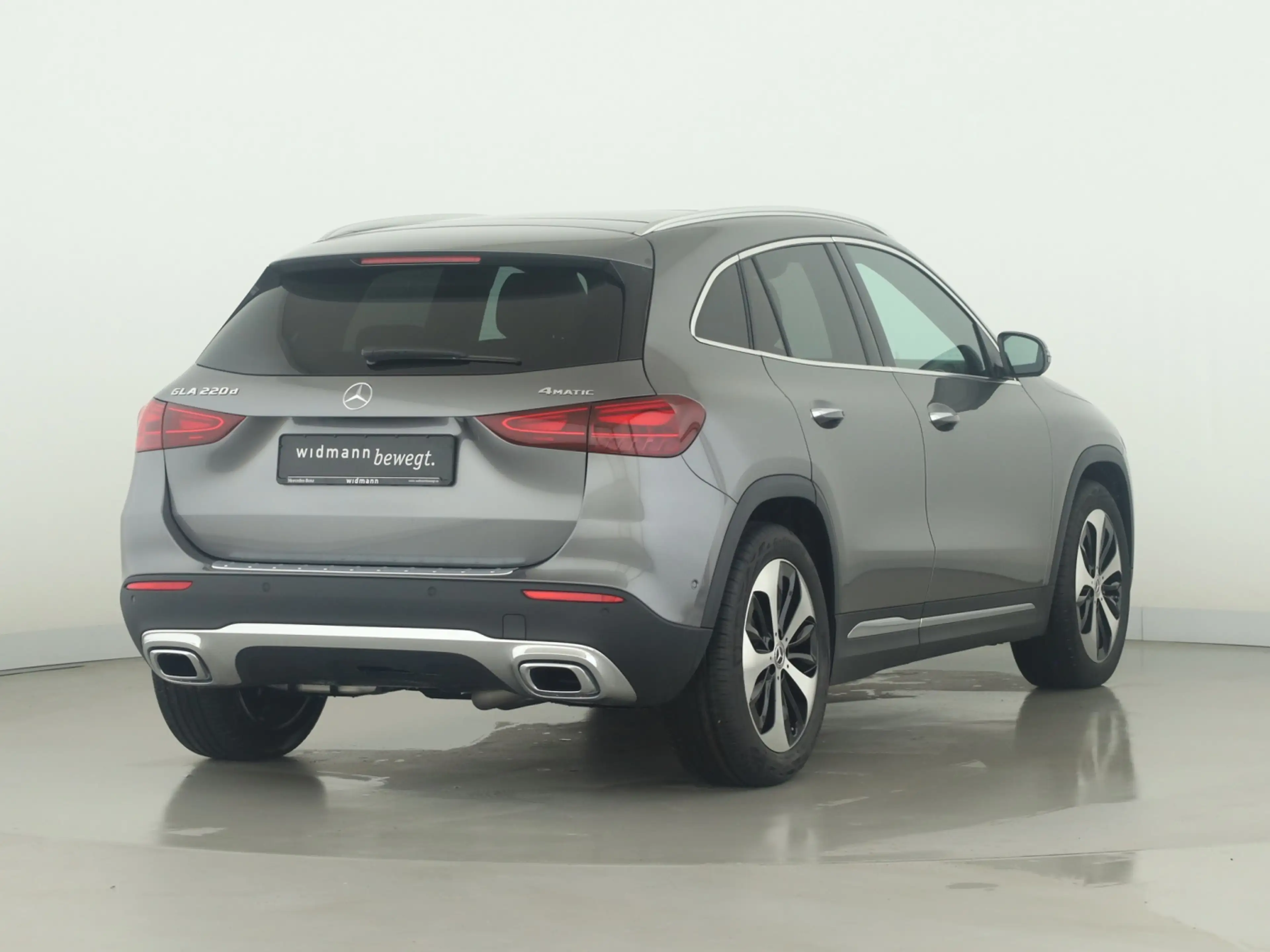 Mercedes-Benz GLA 220 d 4MATIC 360 ACC AHK AUT DynLicht Kam. — photo 2
