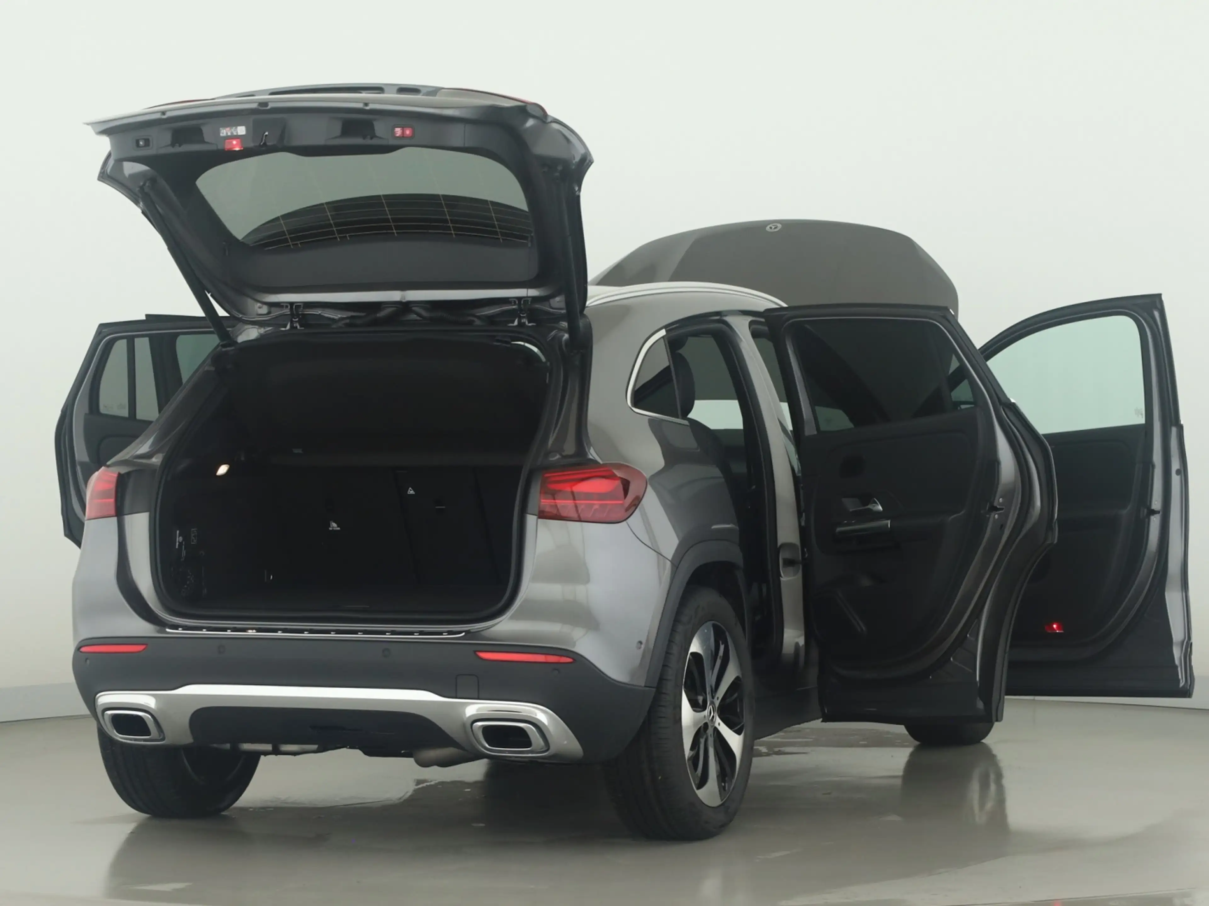 Mercedes-Benz GLA 220 d 4MATIC 360 ACC AHK AUT DynLicht Kam. — photo 9