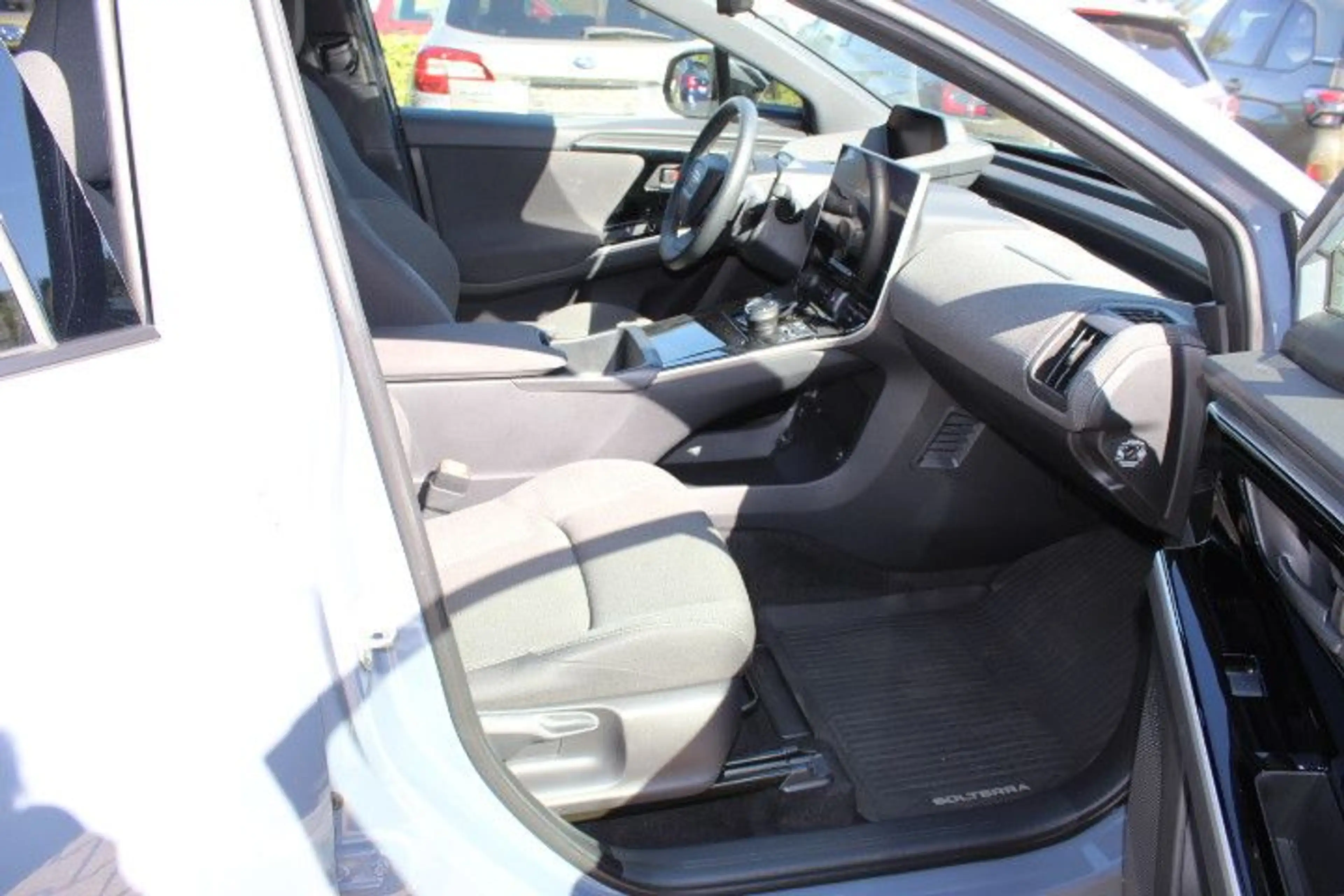 Subaru Solterra 160 kW Comfort — photo 6
