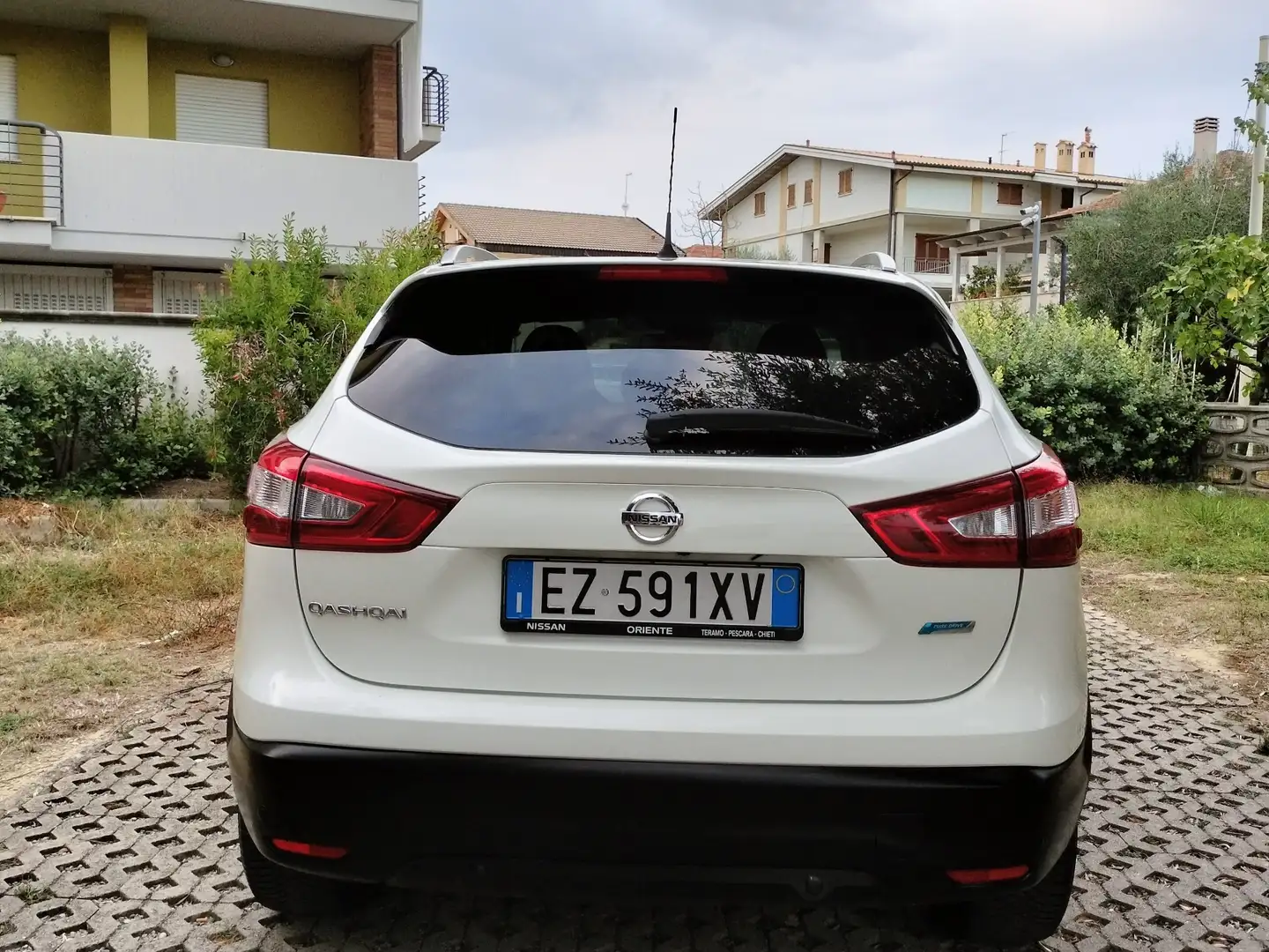 Nissan Qashqai 1.5 dci 360 110cv - 2