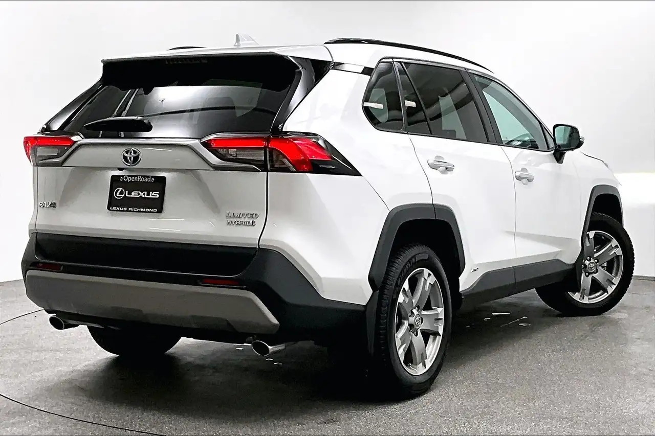 Toyota RAV 4 снимка Toyota RAV 4