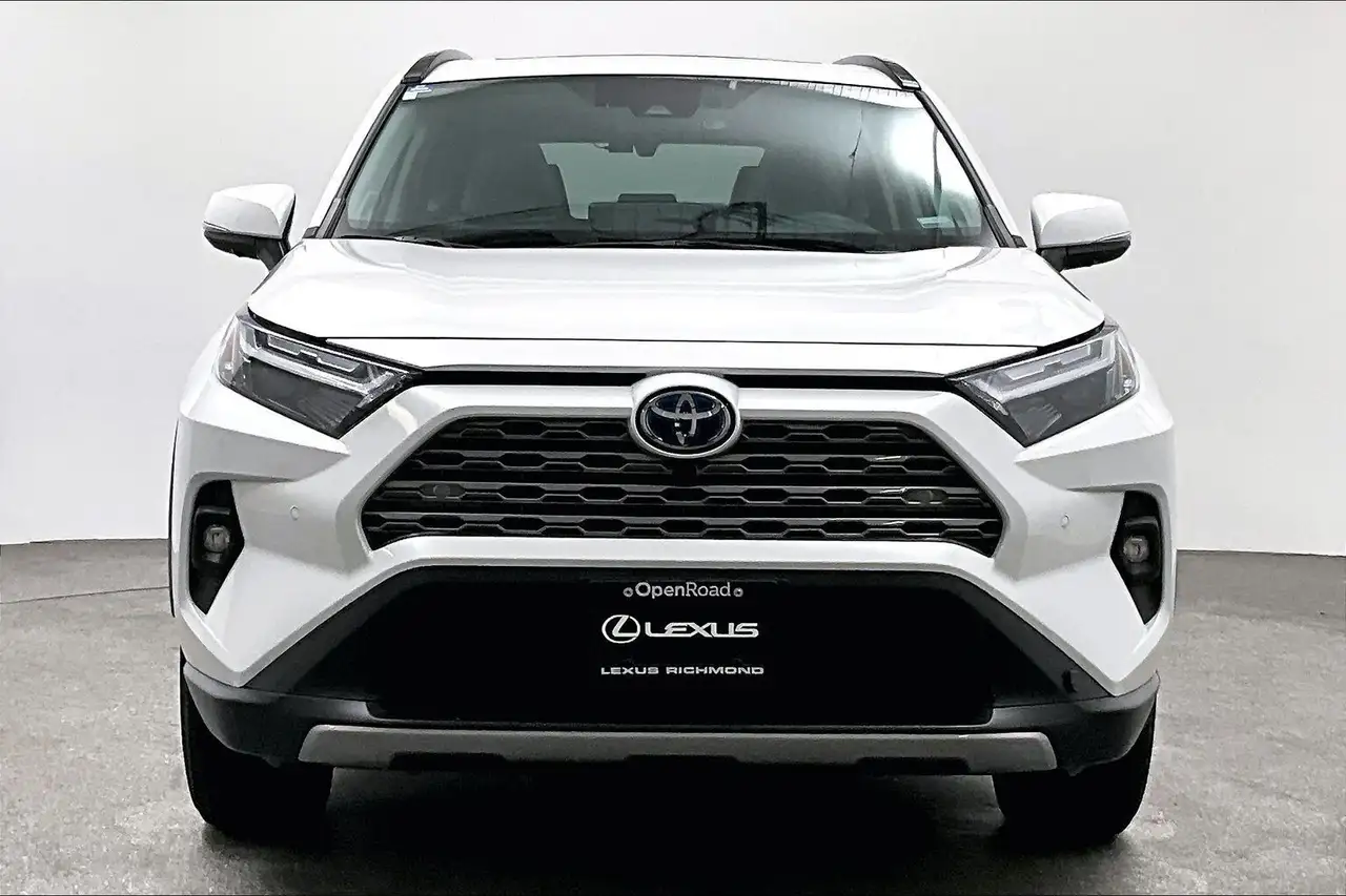 Toyota RAV 4 снимка Toyota RAV 4