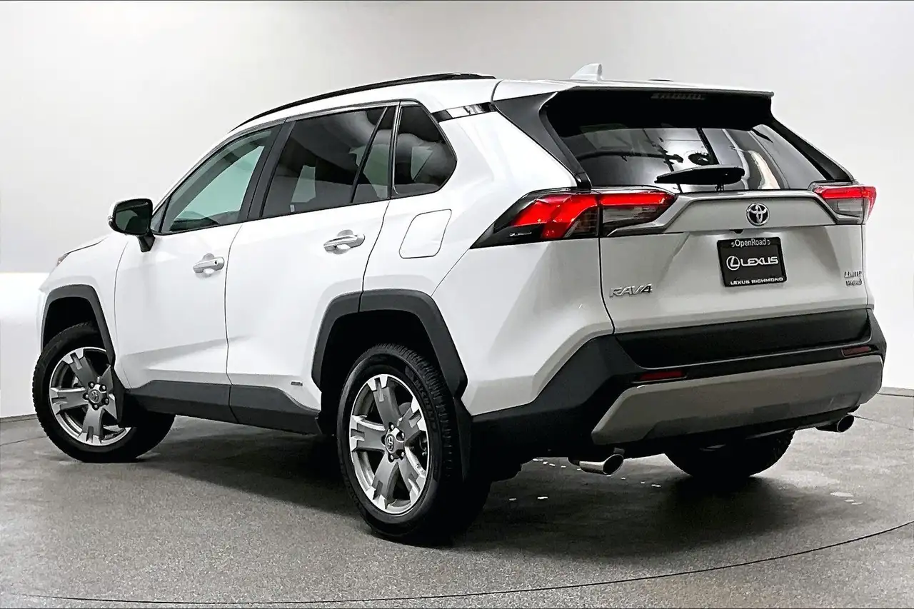 Toyota RAV 4 снимка Toyota RAV 4