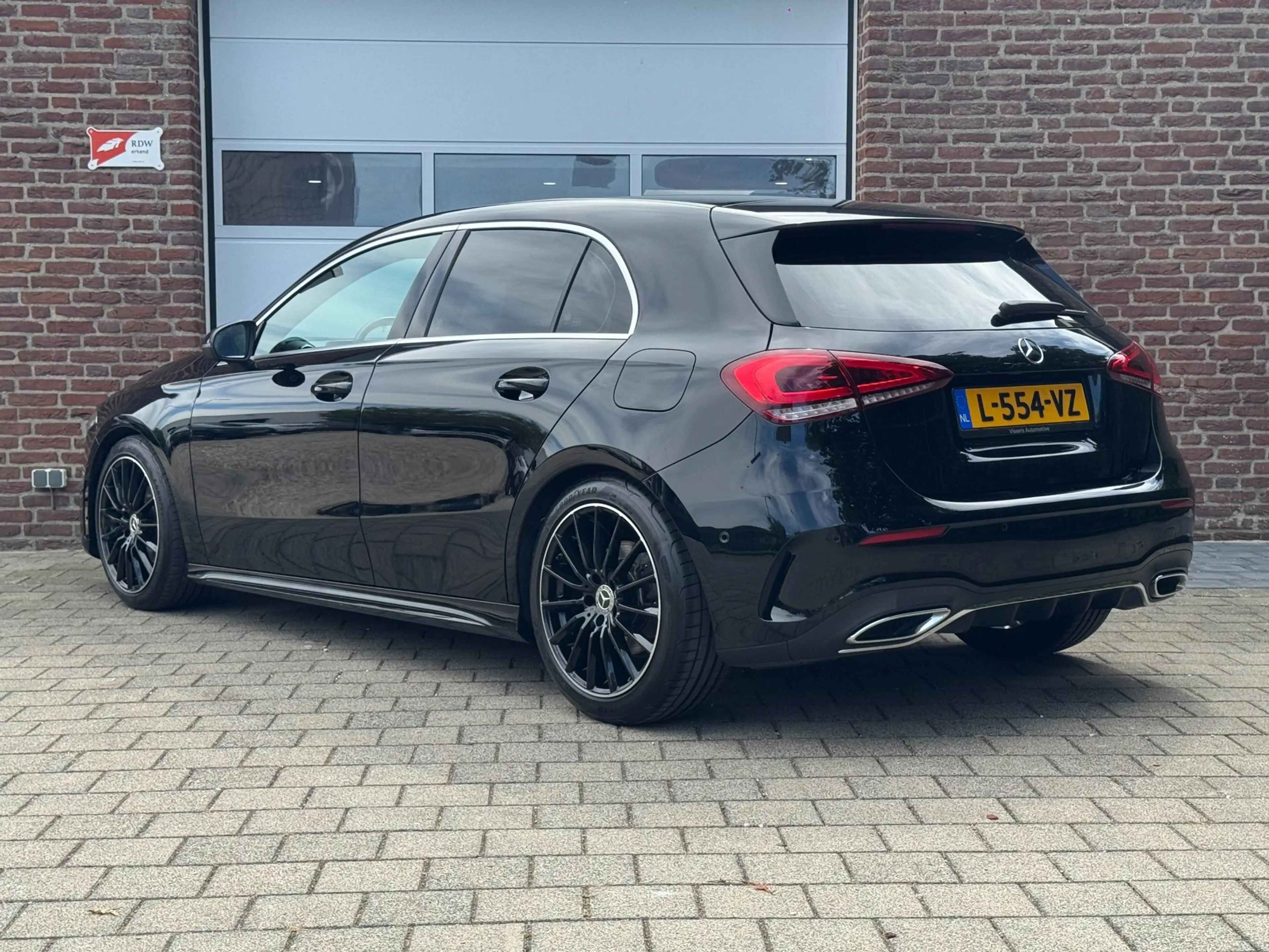 Mercedes-Benz A 200 Premium Plus|AMG-Line|Camera|Stoelverw| — photo 4