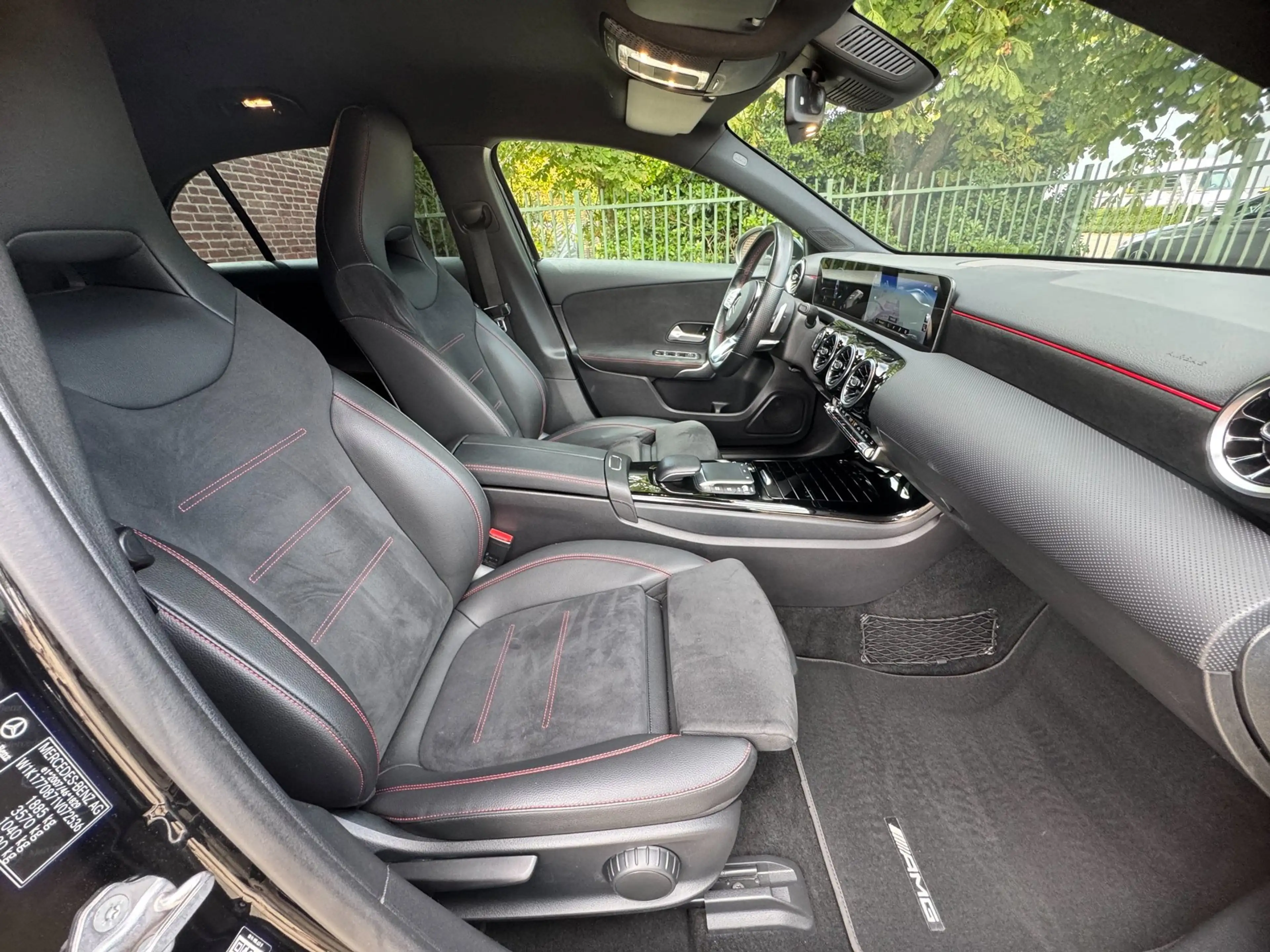 Mercedes-Benz A 200 Premium Plus|AMG-Line|Camera|Stoelverw| — photo 30