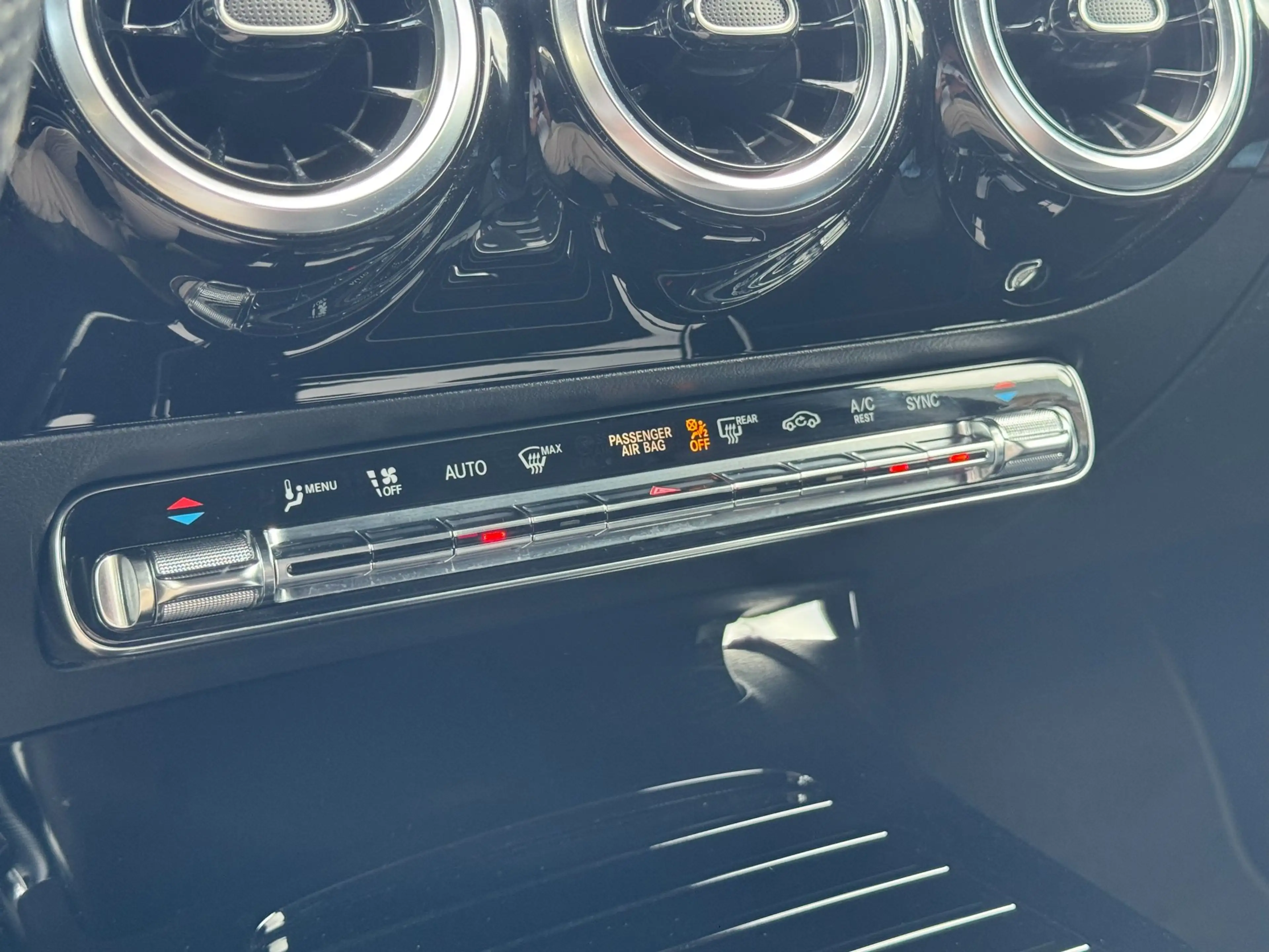 Mercedes-Benz A 200 Premium Plus|AMG-Line|Camera|Stoelverw| — photo 22