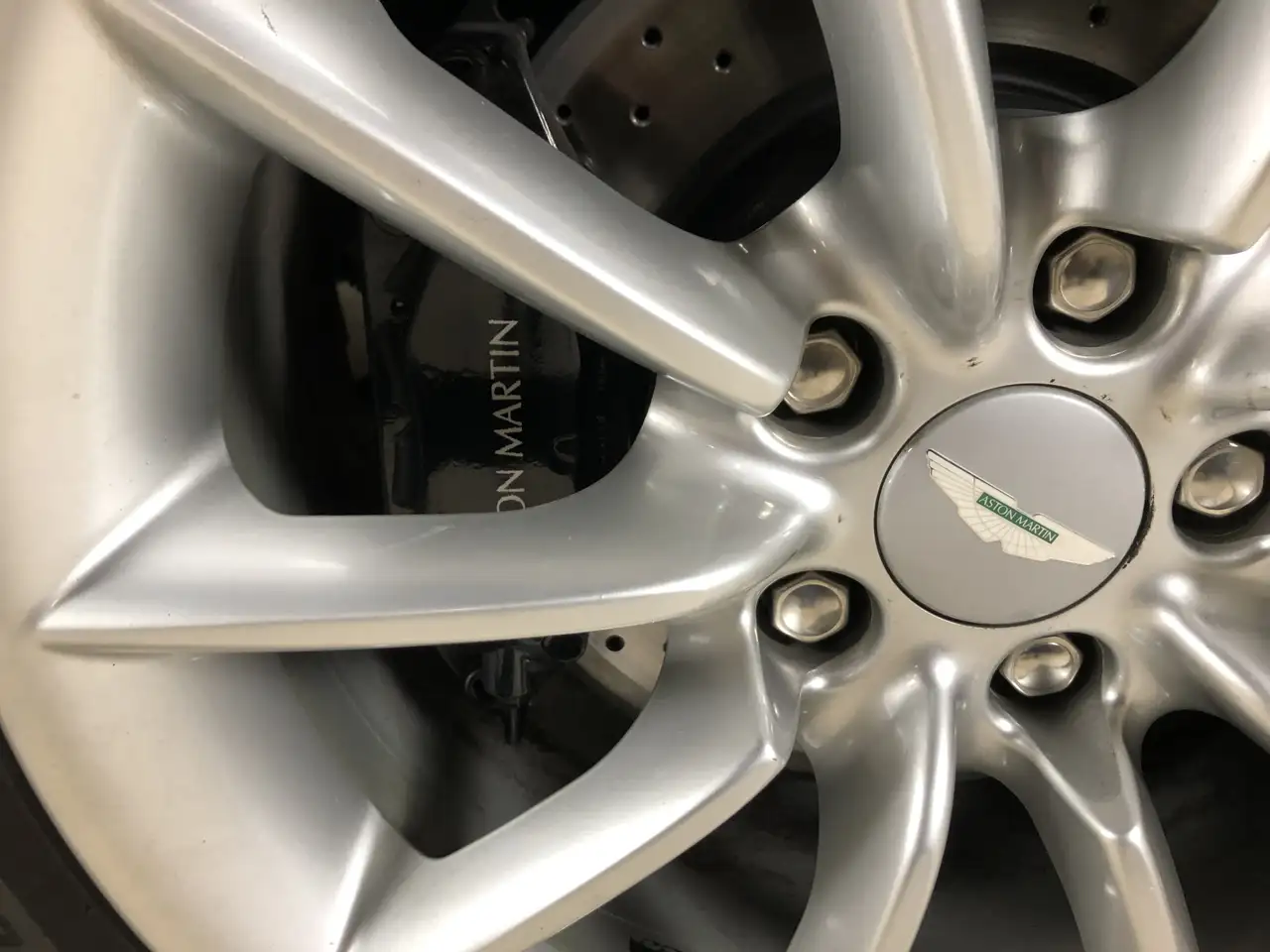 ASTON MARTIN DB7 VANTAGE V12 M0769 420 ch BVA - SELLERIE CUIR