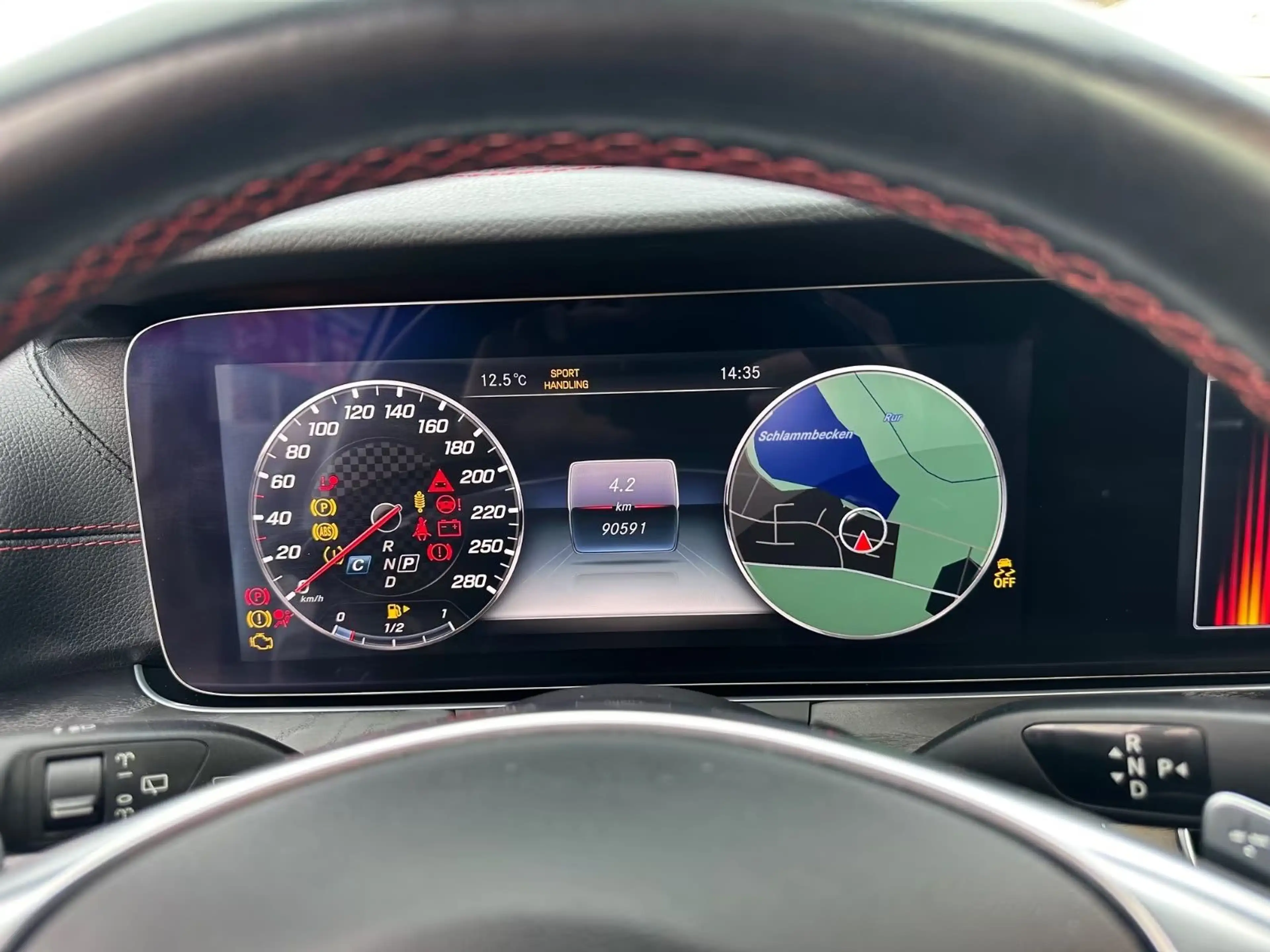 Mercedes-Benz E 43 AMG T 4M Distr HUD Pano 360° Sitzbelüf AHK — photo 25