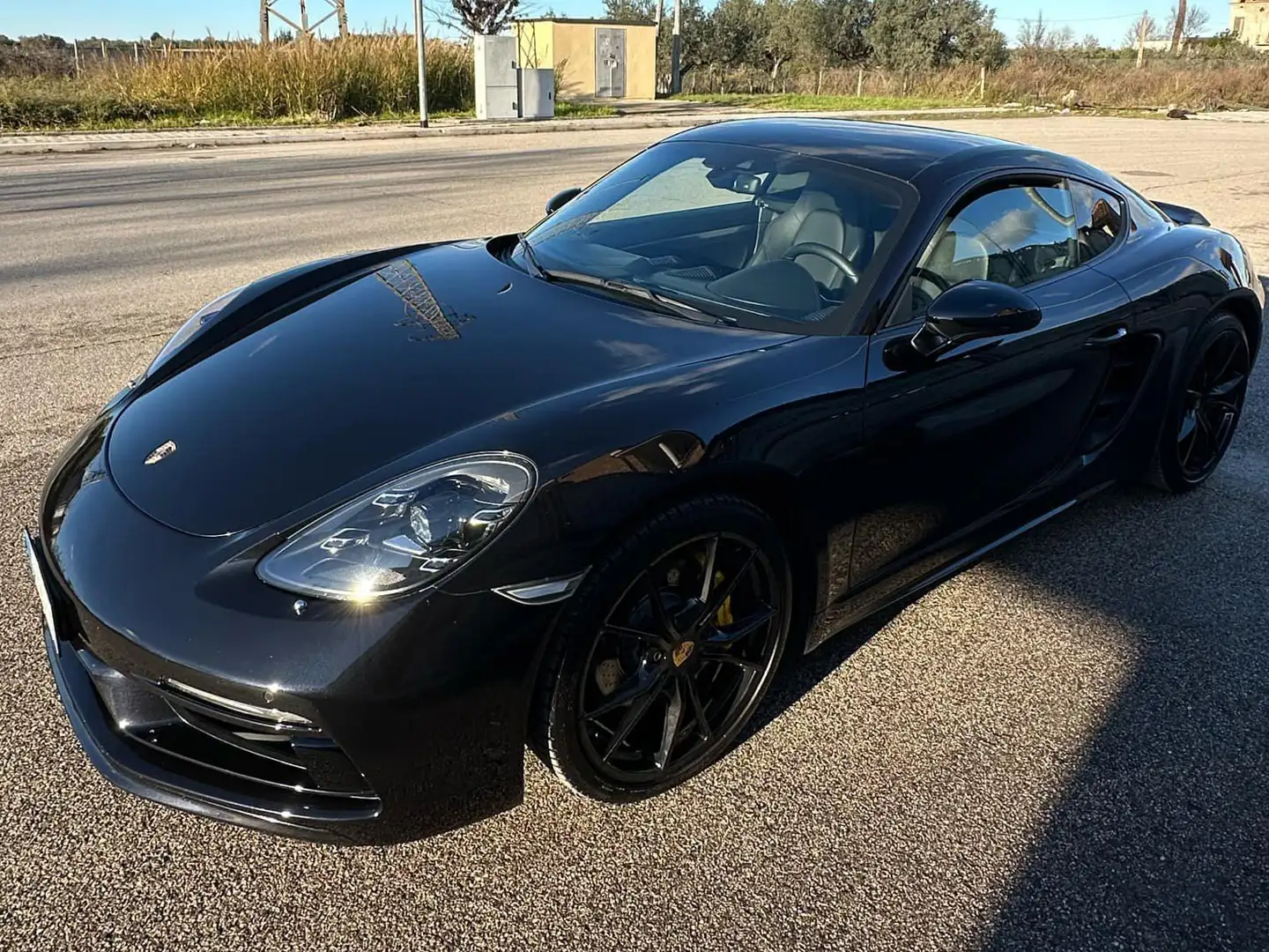 Porsche 718 Cayman Nero - 1