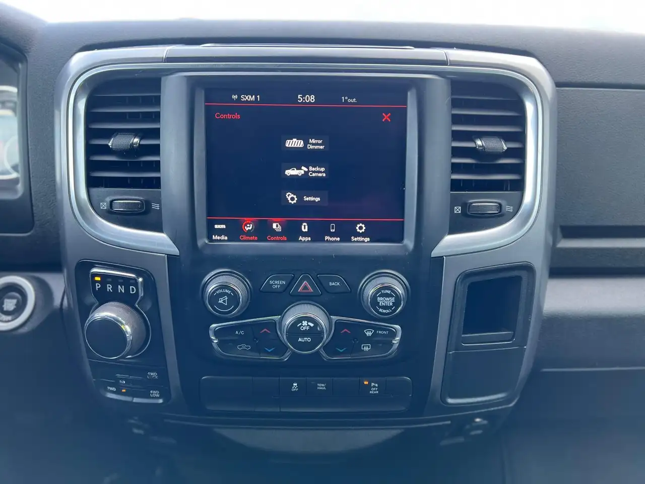 RAM 1500 снимка RAM 1500
