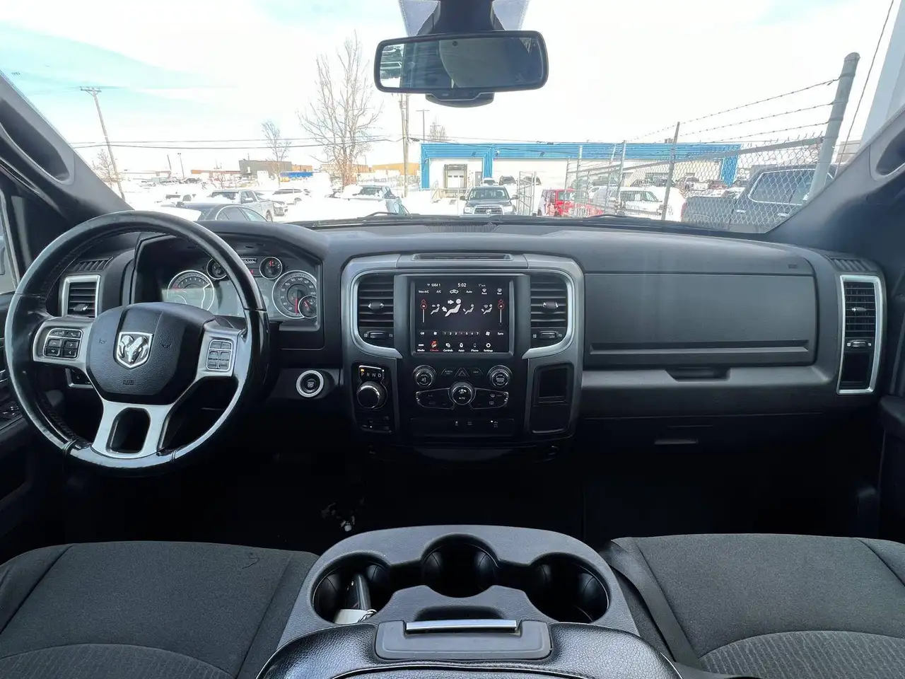 RAM 1500 снимка RAM 1500