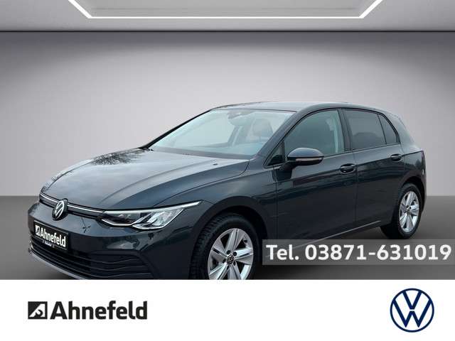 Imagine Volkswagen Golf VIII Life eTSI