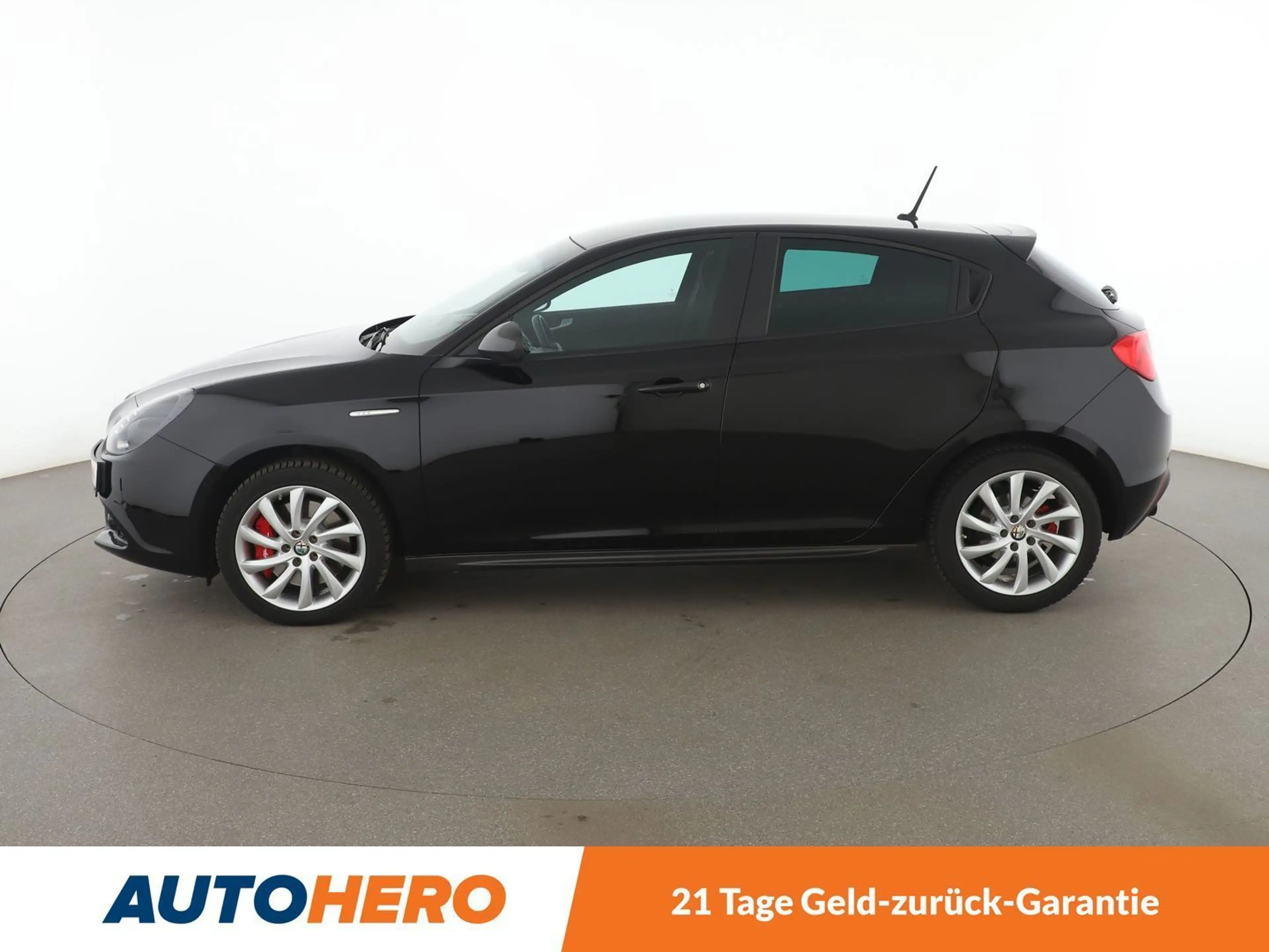 Alfa Romeo Giulietta 1.4 Turbo Sport*NAVI*TEMPO*PDC*SHZ*KLIMA*GARANTIE* — photo 3
