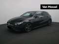 Mercedes-Benz A 180 AMG Line + NIGHTPAKKET + PARKEERSENSOREN + CAMERA Zwart - thumbnail 1