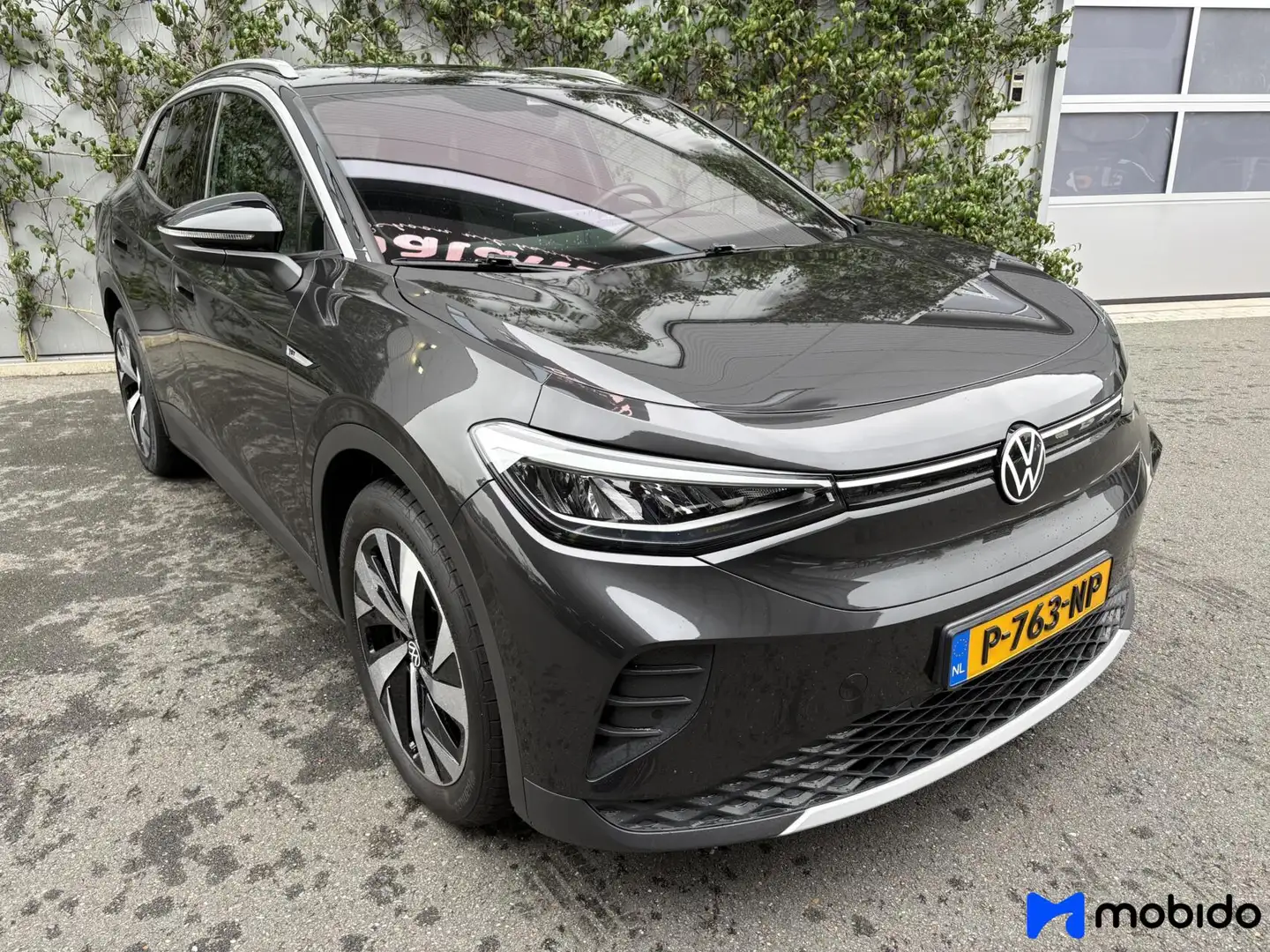 Volkswagen ID.4 | First 77 kWh | Camera | Stoelverwarming! Grijs - 2