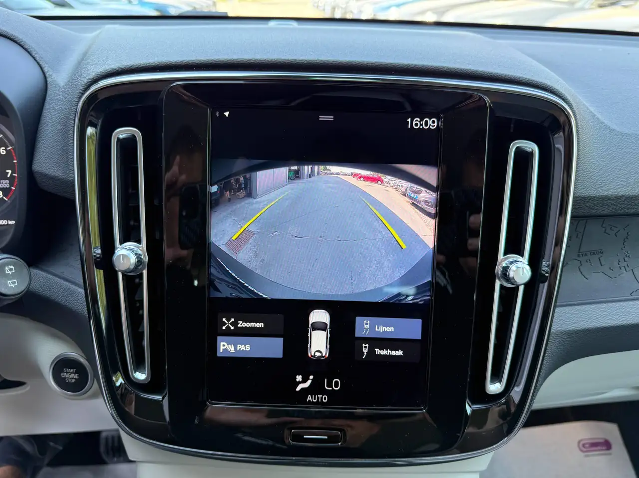Volvo XC40 1.5 T3 163PK NAVIGATIE FULL LED CAMERA CARPLAY LEDER ALU PDC, миниатюра 21