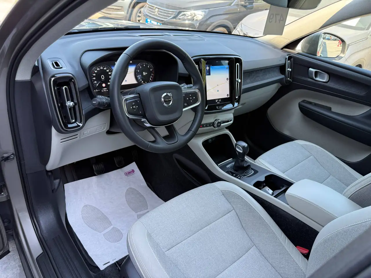 Volvo XC40 1.5 T3 163PK NAVIGATIE FULL LED CAMERA CARPLAY LEDER ALU PDC, миниатюра 14