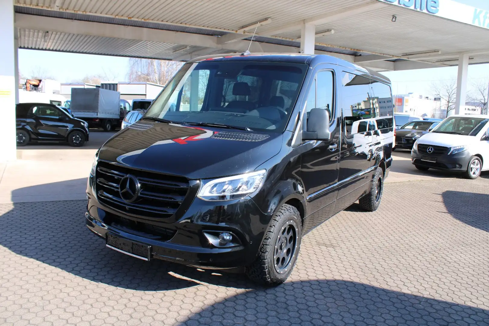 Mercedes-Benz Sprinter 319 CDI Mixto-LKW,LED,STHZG.,DISTRONIC Schwarz - 2