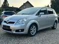 Toyota Corolla Verso 2.2 D-4D Sol 1Hand Klima PDC Alu. 6-Gänge Grau - thumbnail 1