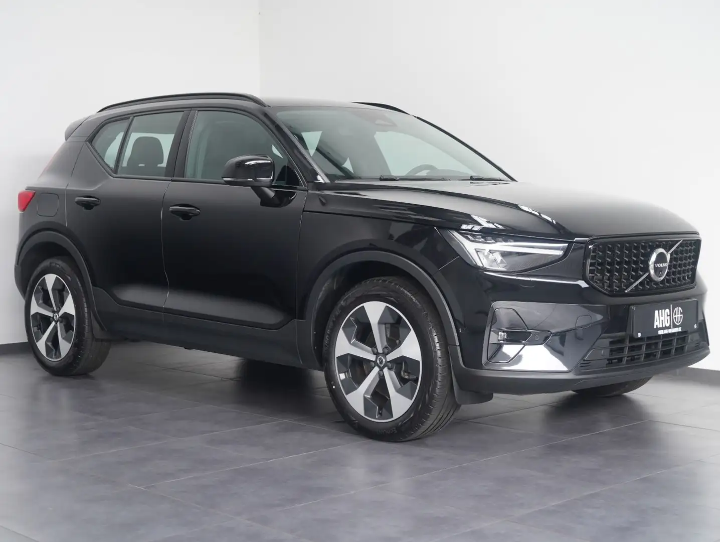 Volvo XC40 B4 B Plus Dark LEDER/NAVI/GOOGLE/LED Negro - 2