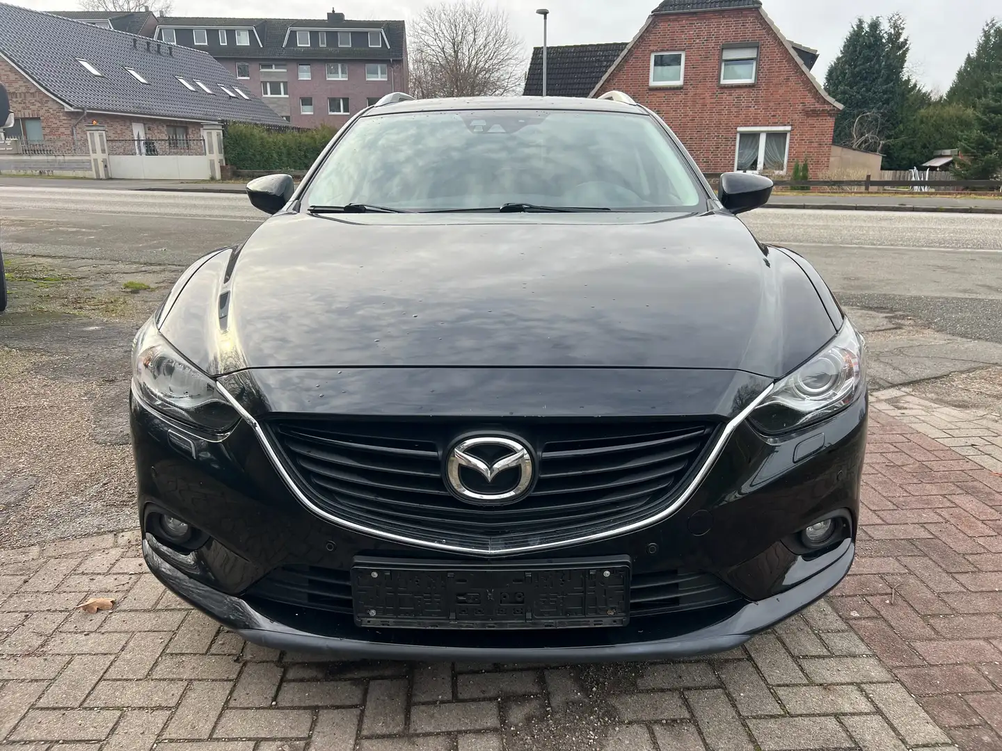 Mazda 6 Sports-Line Automatik Leder SHZ Navi AHK Euro 6 Schwarz - 1