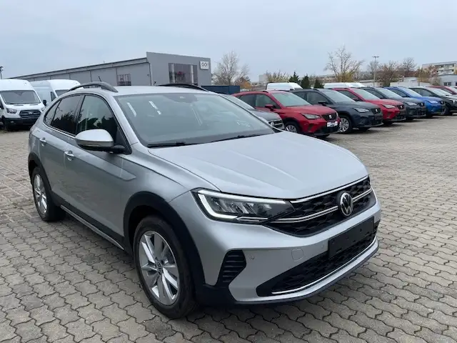 Volkswagen Taigo Life VerkehrszeichenERK Kamera LED DAB