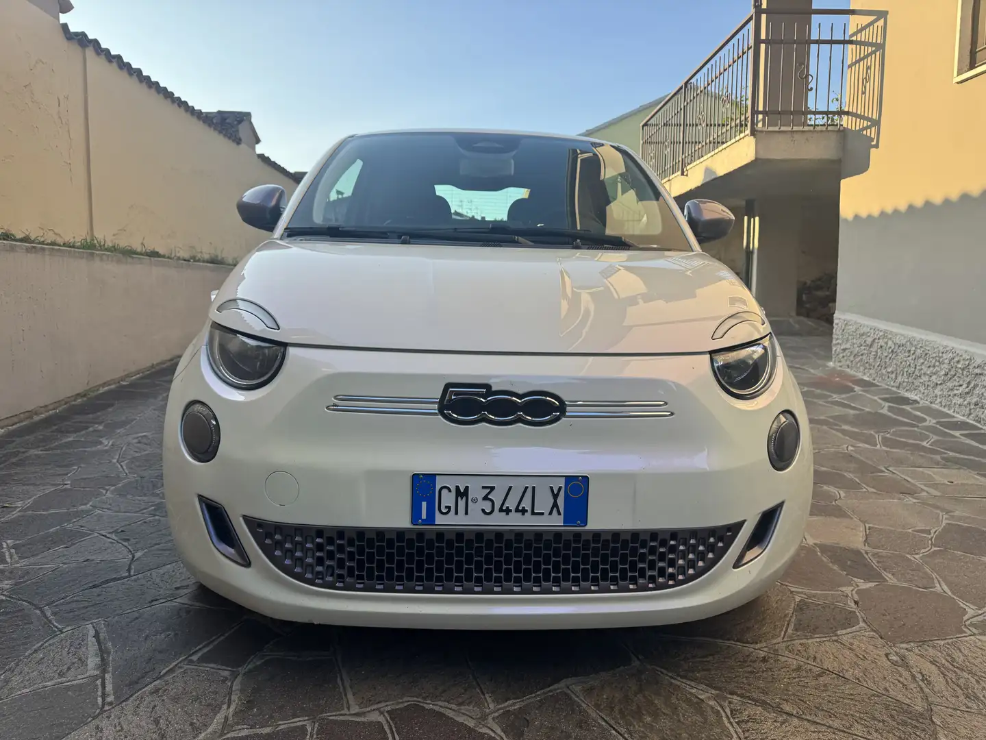 Fiat 500e 500e 3+1 42 kWh La Prima Blanc - 1