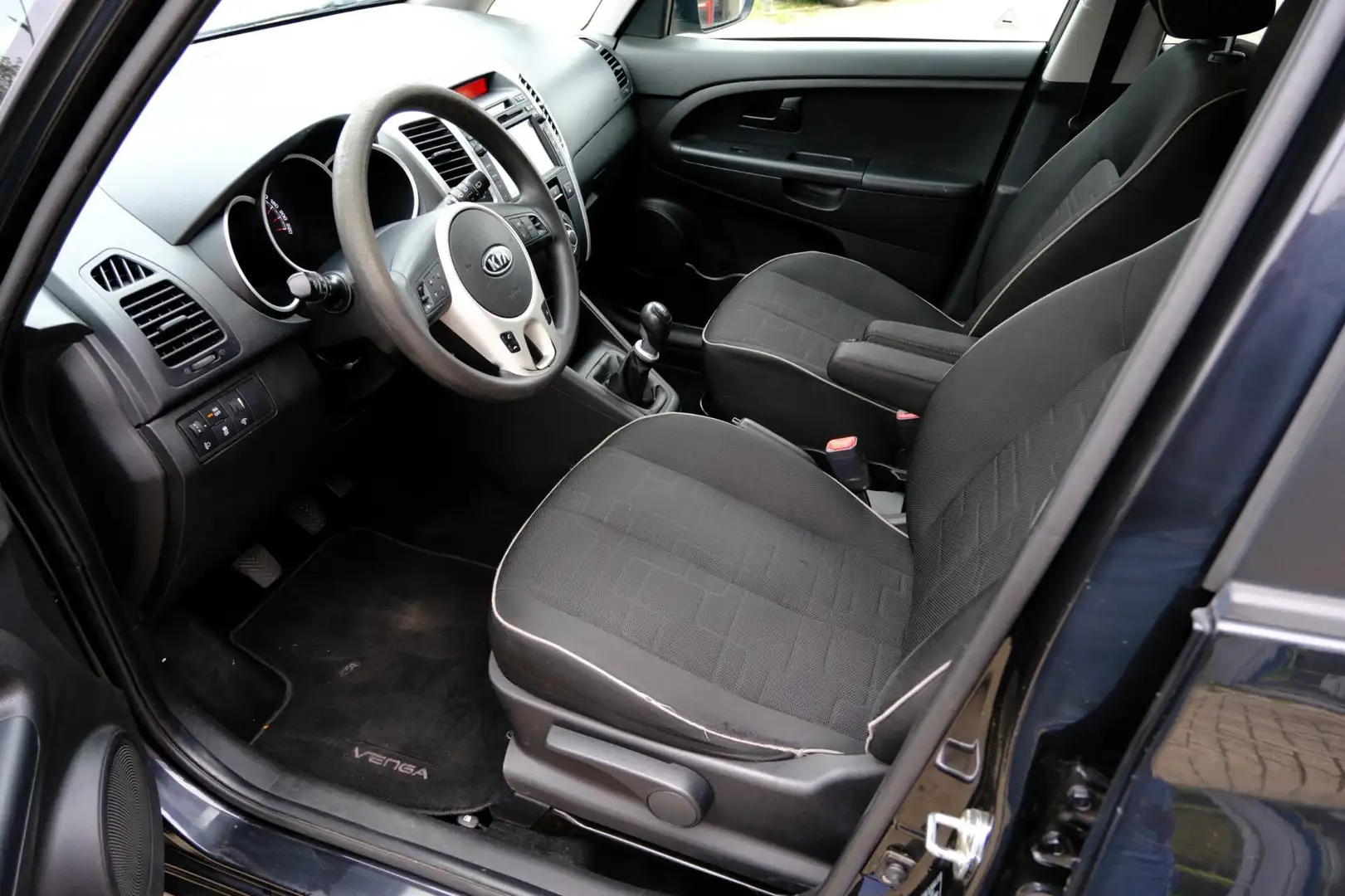 Kia Venga 1.4 CVVT Plus Pack Navi|Cam|Airco Noir - 2