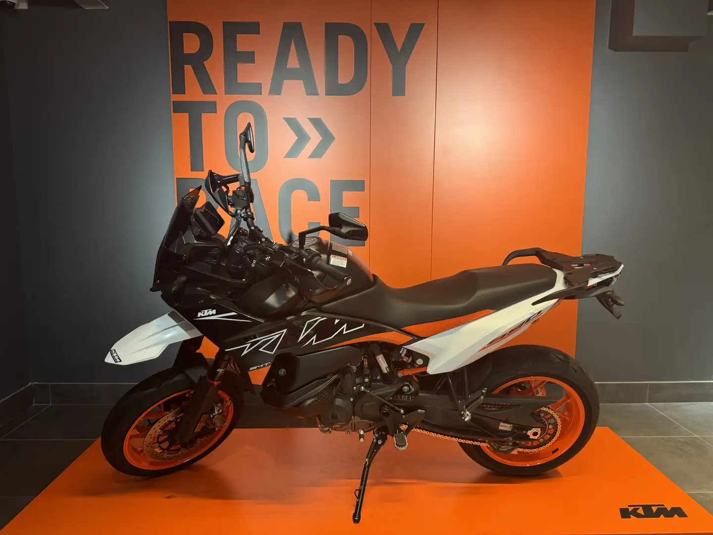 KTM 890 SMT - 2