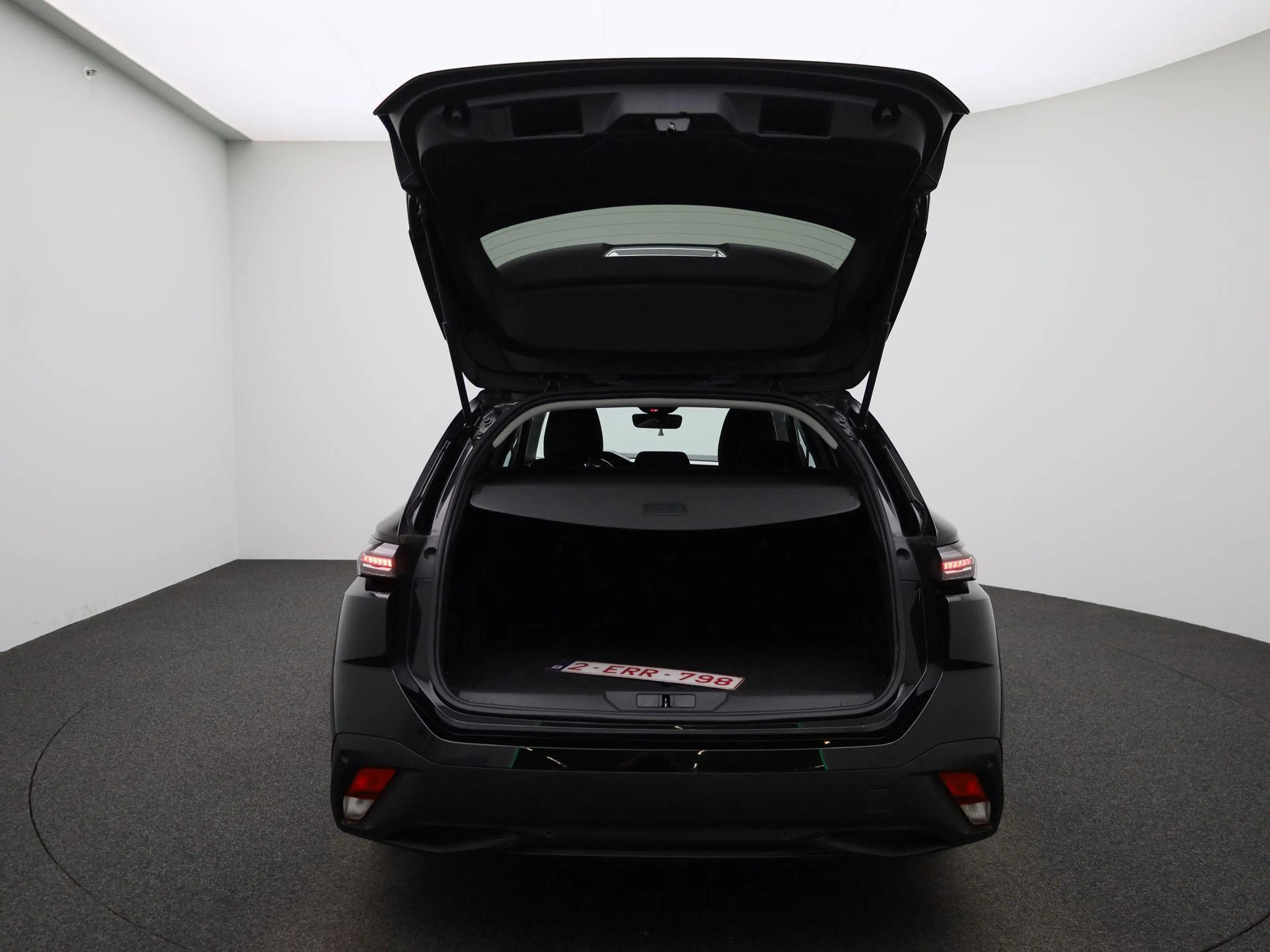 Peugeot 308 SW 1.2 PureTech 130 S&S EAT8 Active Pack — photo 11