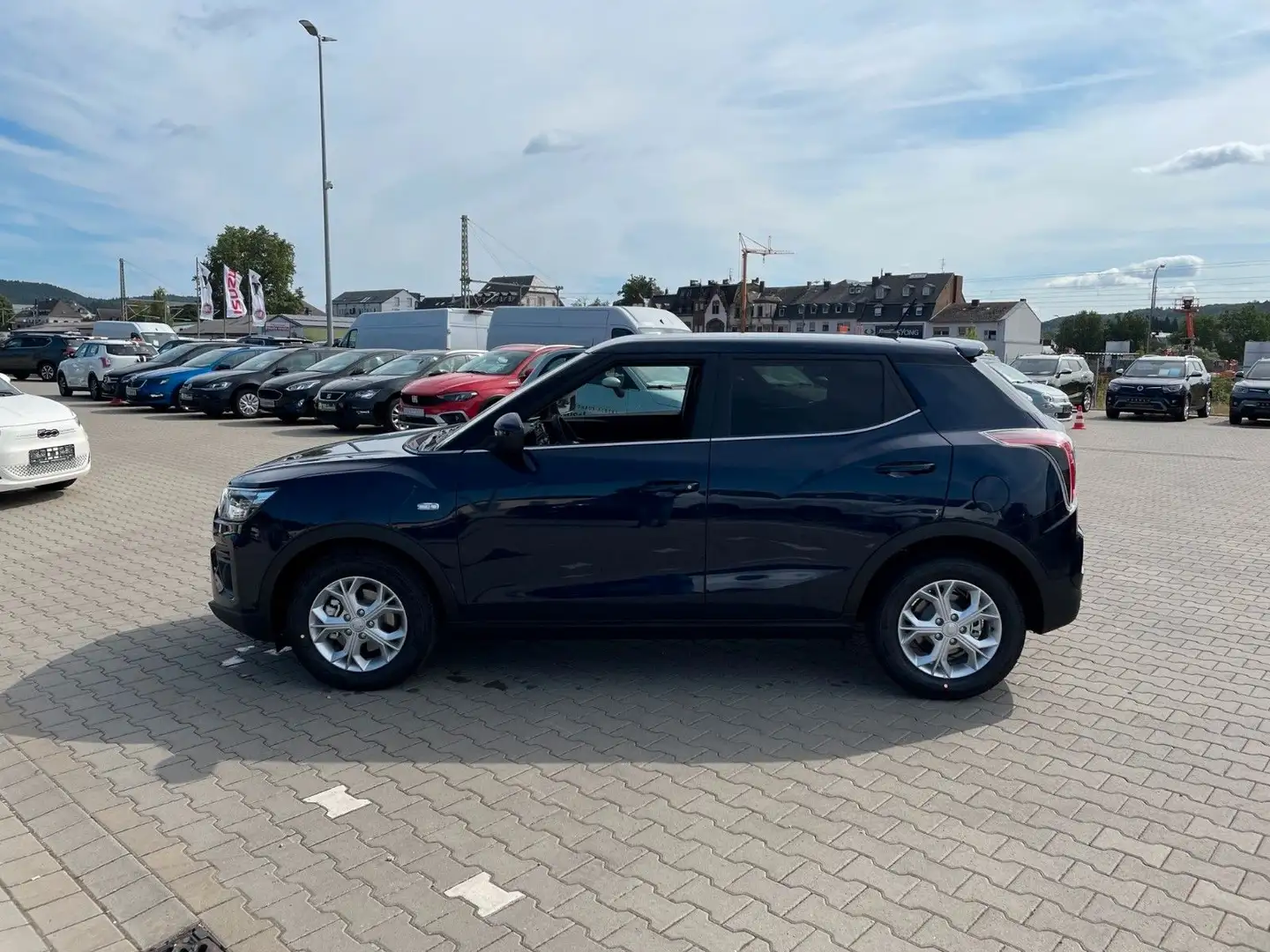 SsangYong Tivoli Amber 1.5 Automatik Azul - 2