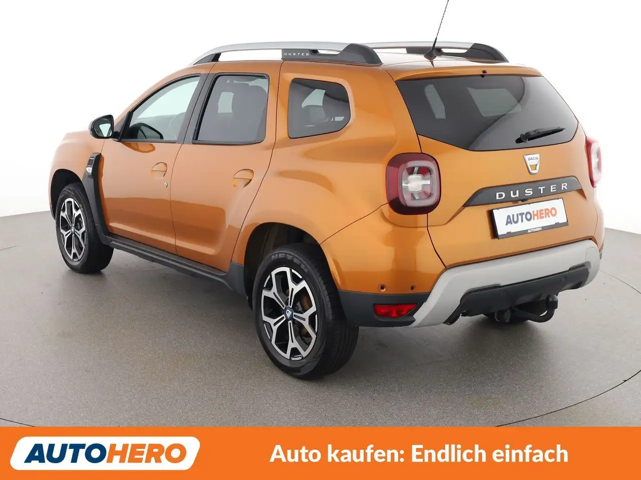 Dacia Duster 1.5 Blue dCi Celebration 4WD, миниатюра 4