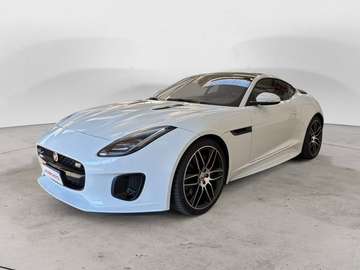2.0 i4 Chequered Flag rwd 300cv