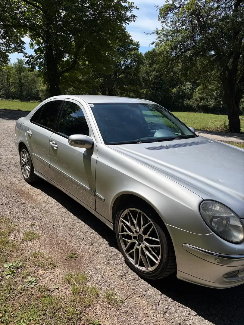 Mercedes-Benz E 320 Avantgarde CDI Aut. - 1